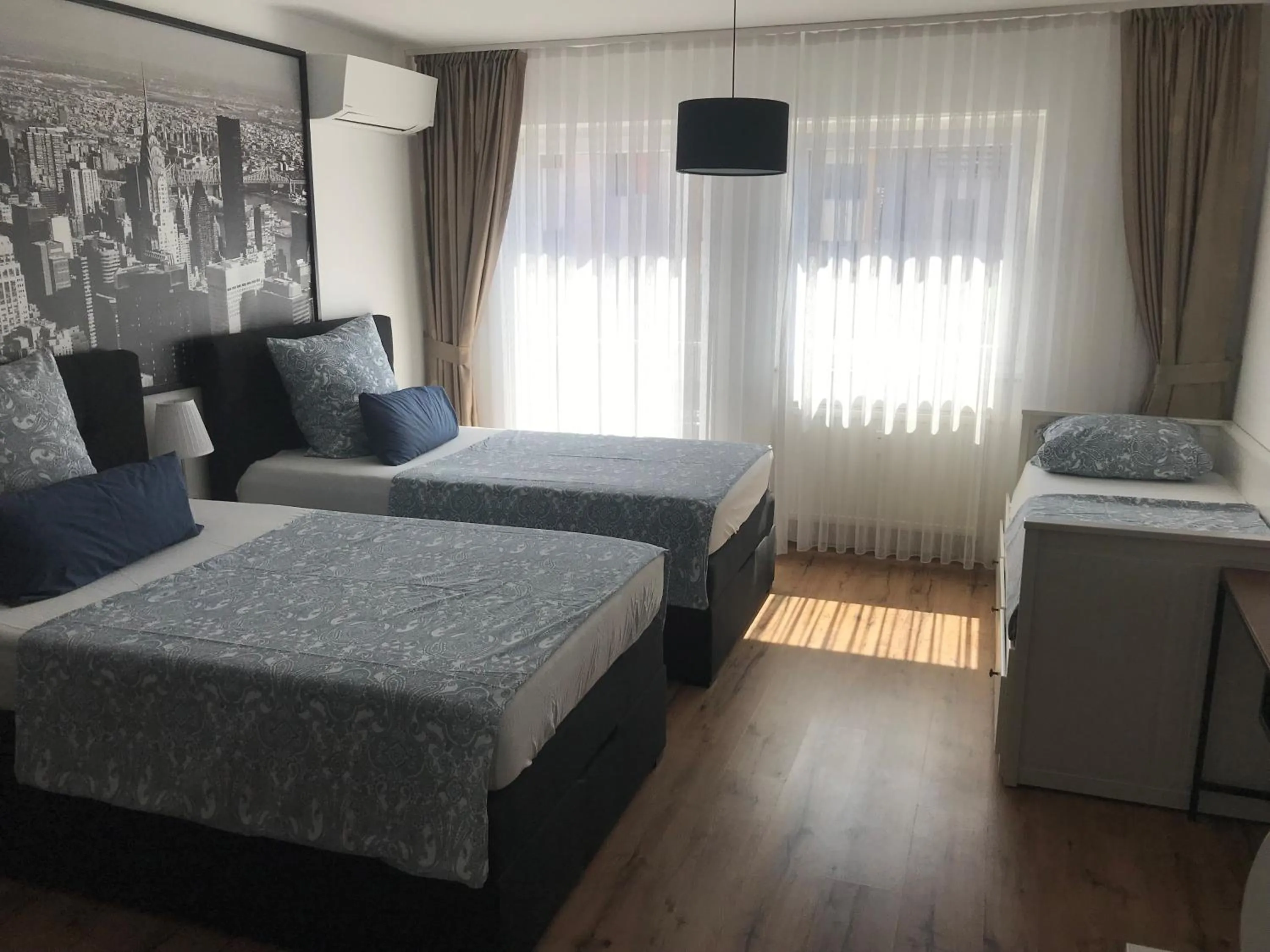 Bed in Maxim Apartments Mainz