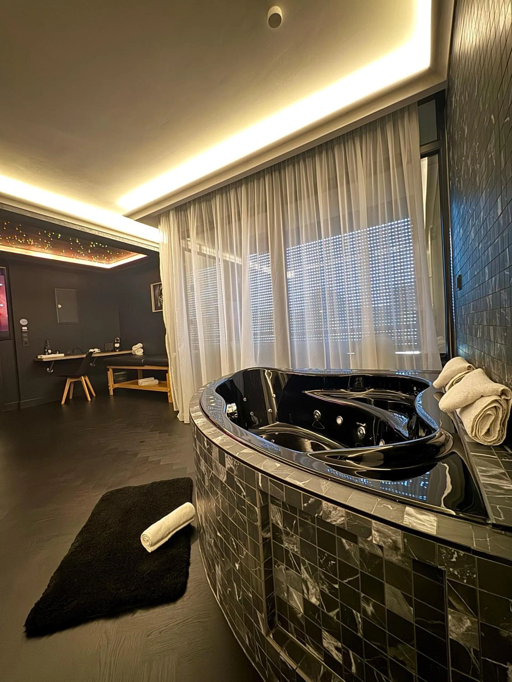 Massage in PLAZA INN stays design Dortmund