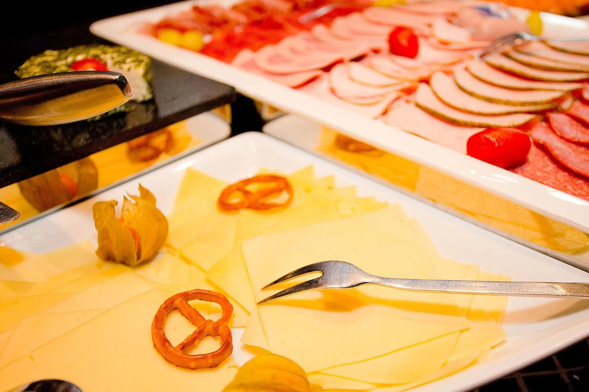 Buffet breakfast in PLAZA INN stays design Dortmund