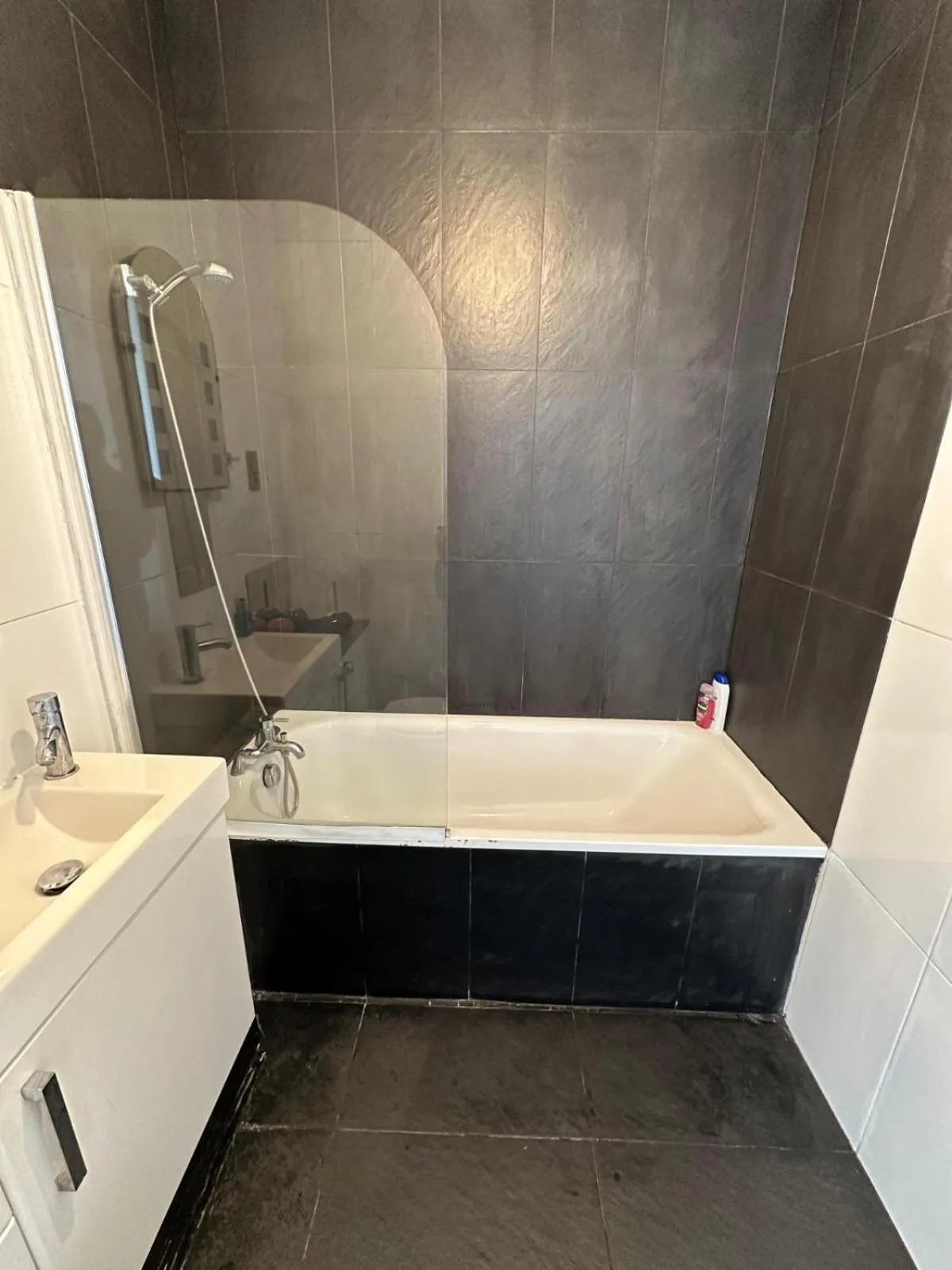 Bathroom in Comfort Cosy Stay- studios