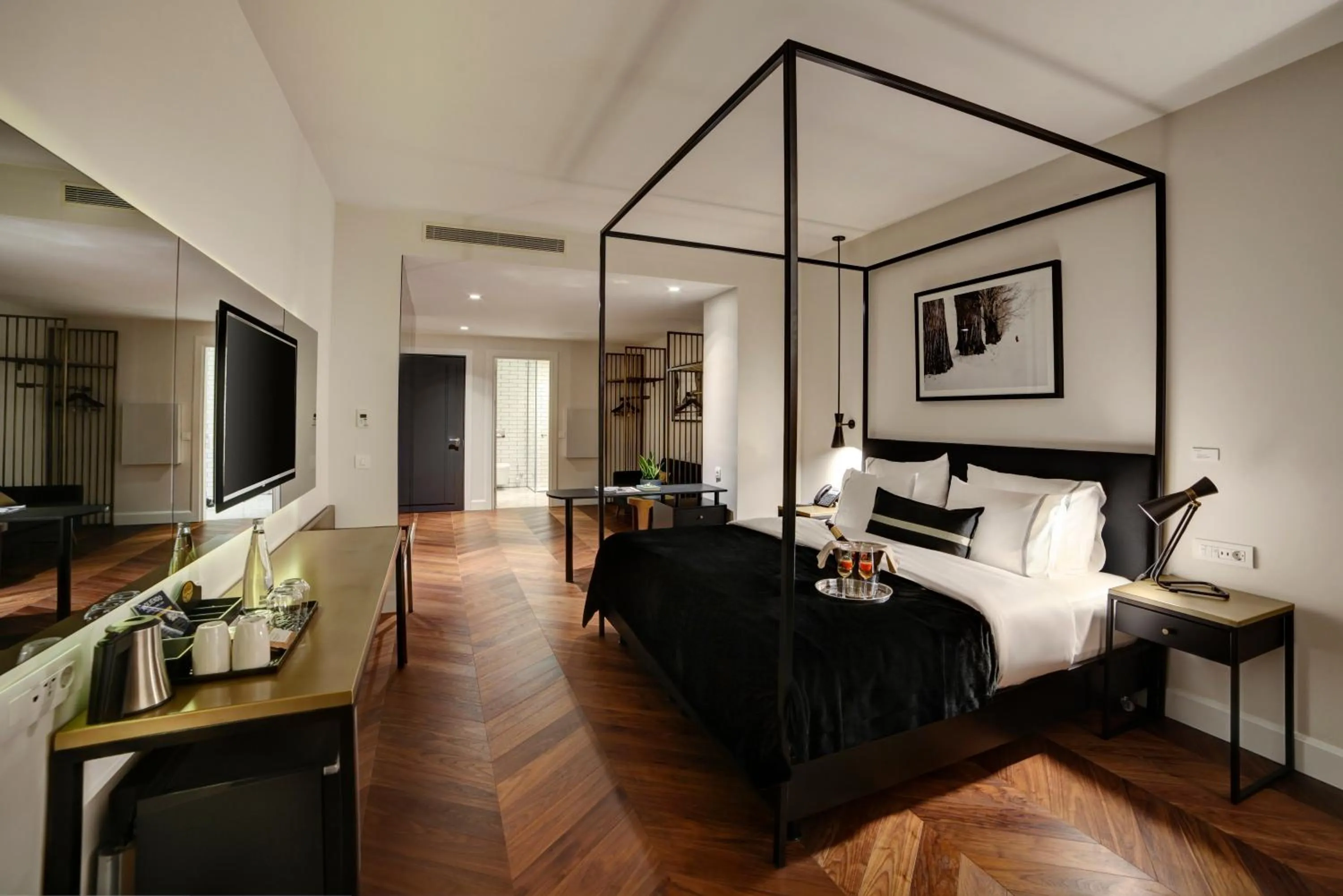 Bed in 39 Kalamış Marina Hotel & Restaurant