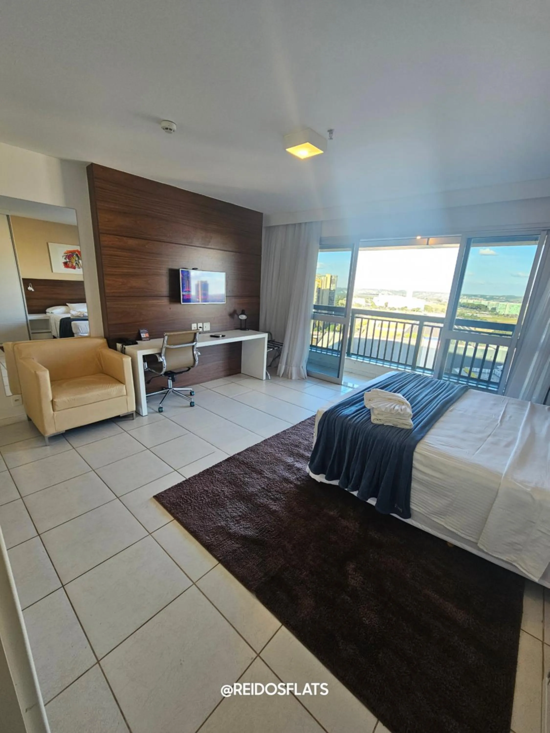 Communal lounge/ TV room, Bed in Flat Vision Executivo Premium By Rei dos Flats