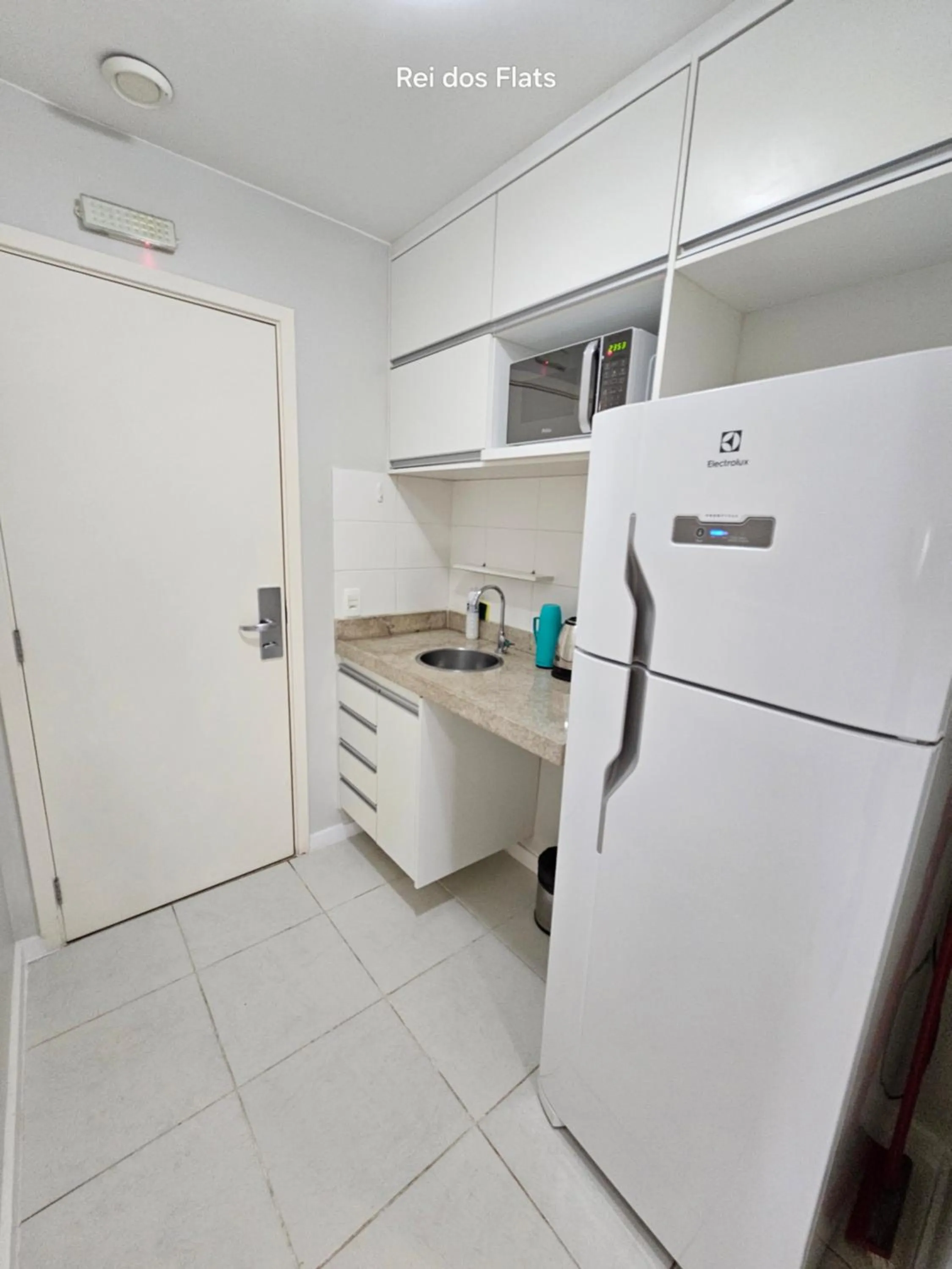 minibar in Flat Vision Executivo Premium By Rei dos Flats