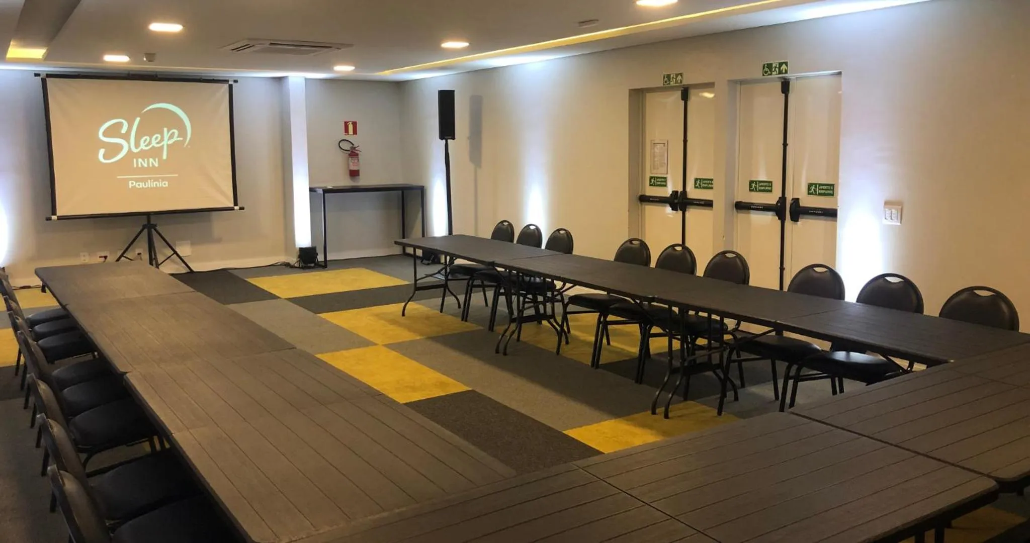 Meeting/conference room in Sleep Inn Paulínia