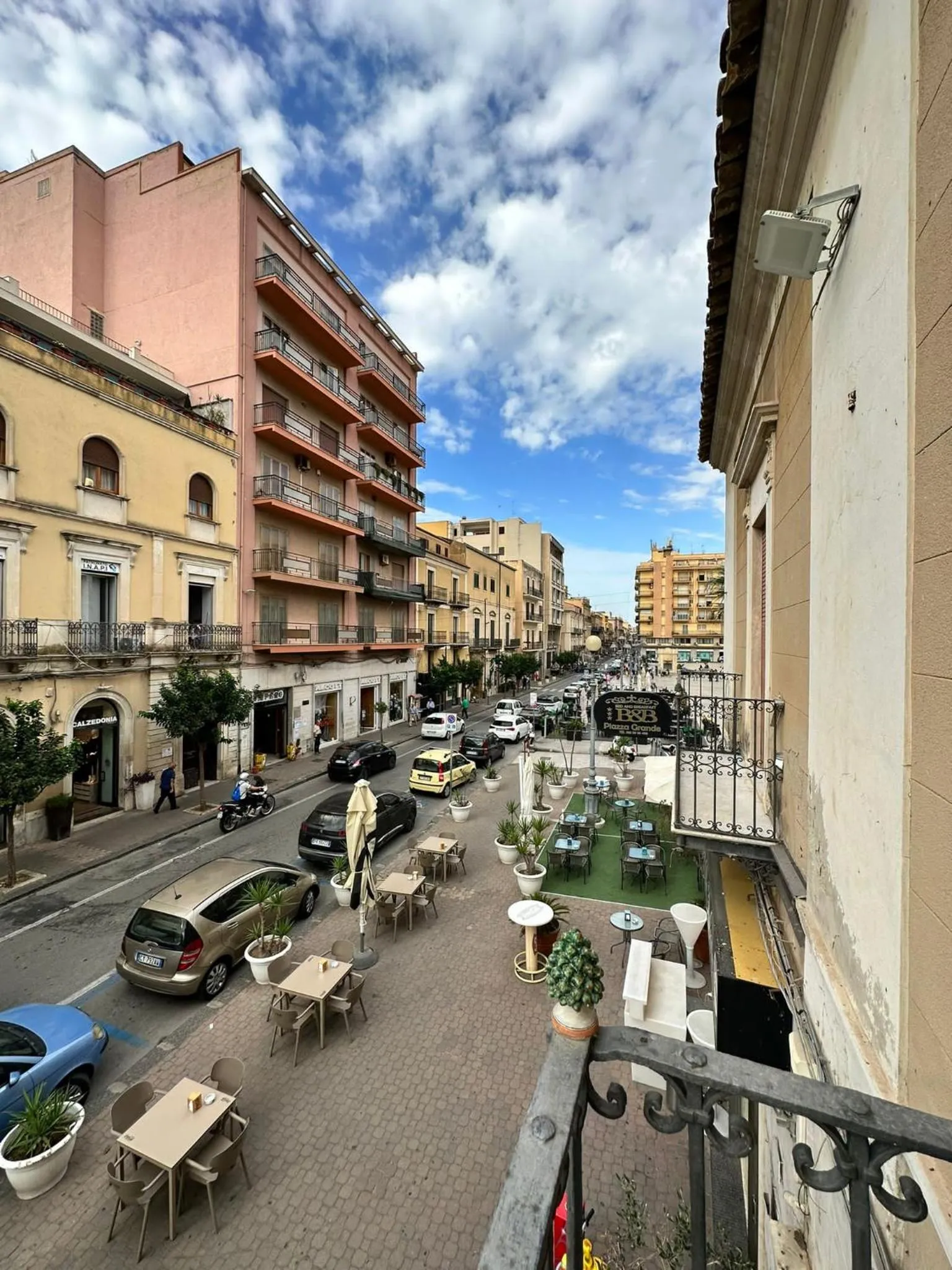 City view in B&B - Piazza Grande