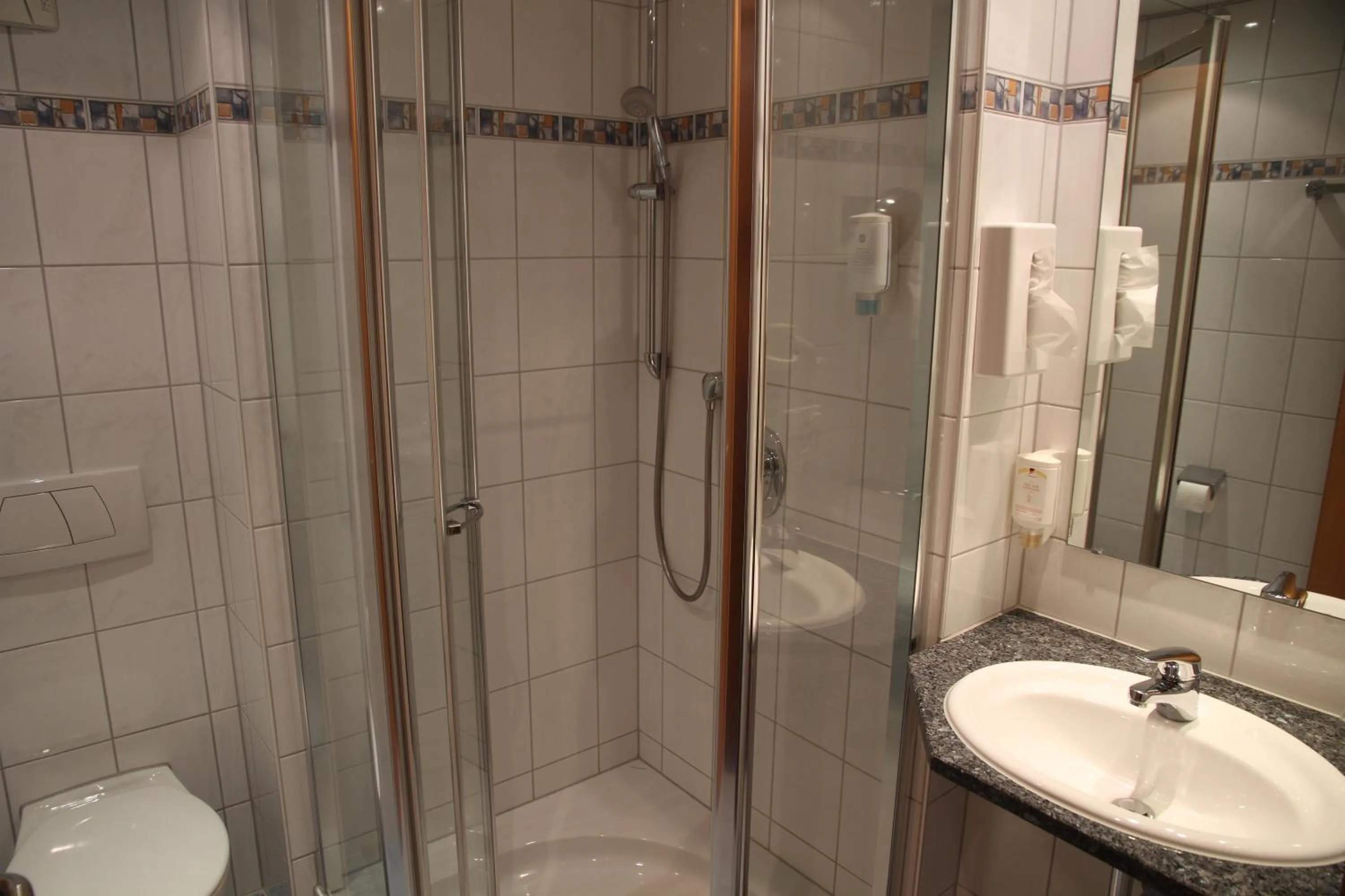 Bathroom in Hotel Anika