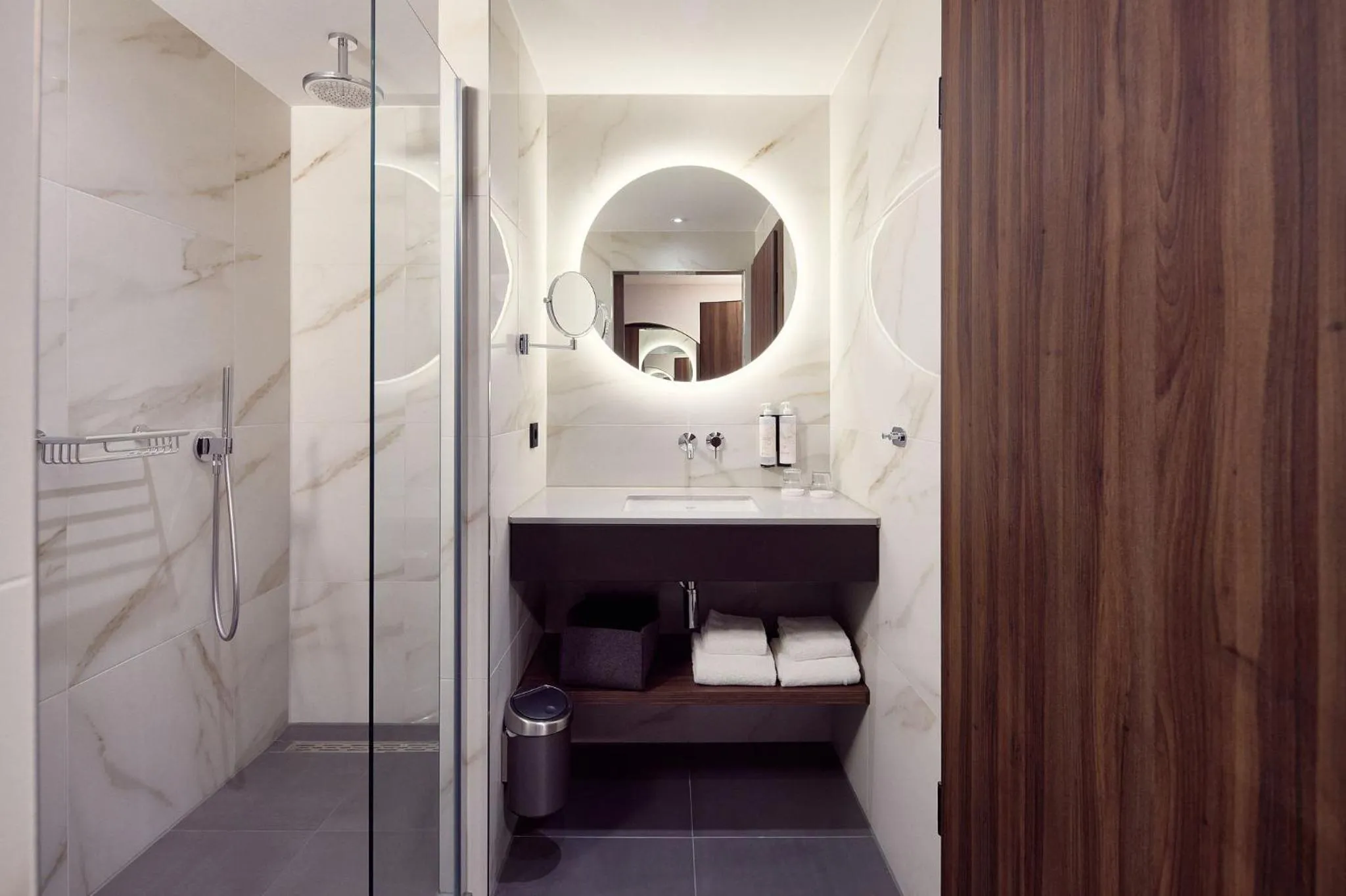 Bathroom in Van der Valk Hotel Melle - Osnabrück