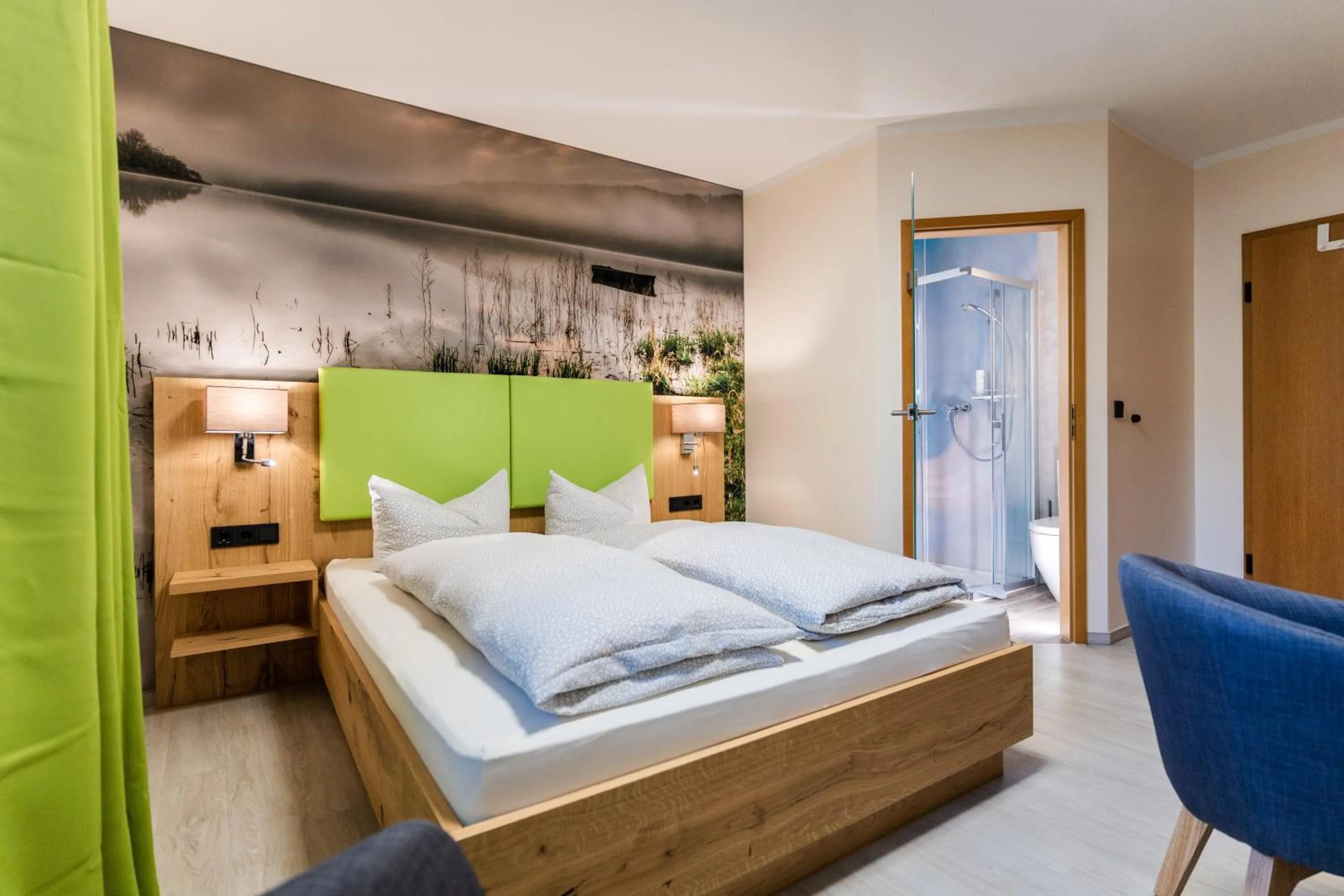 Bed in Hotel Luisen Mühle