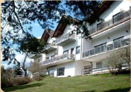 Facade/entrance in Hotel Luisen Mühle