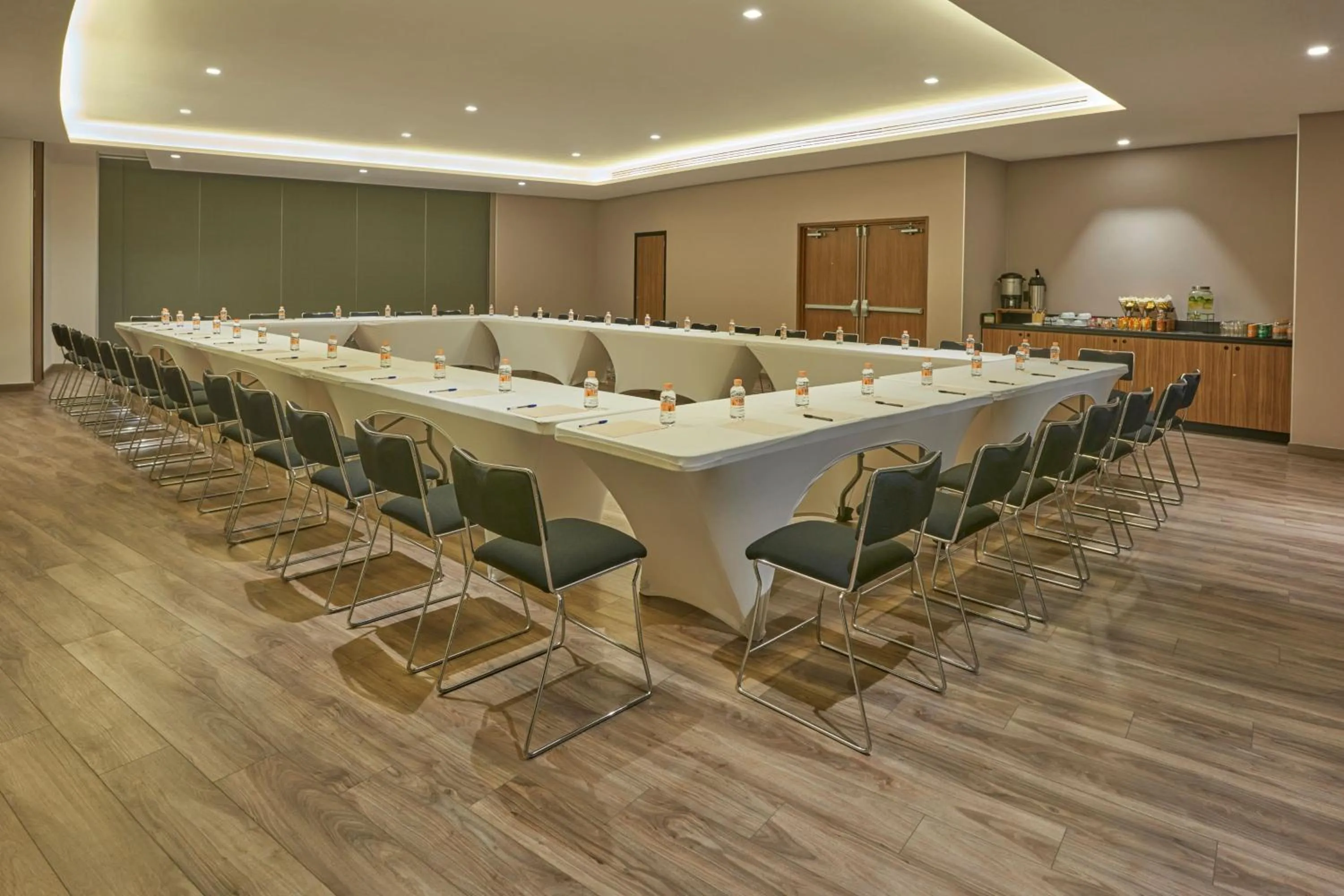 Meeting/conference room in City Express Plus by Marriott San Luis Potosi