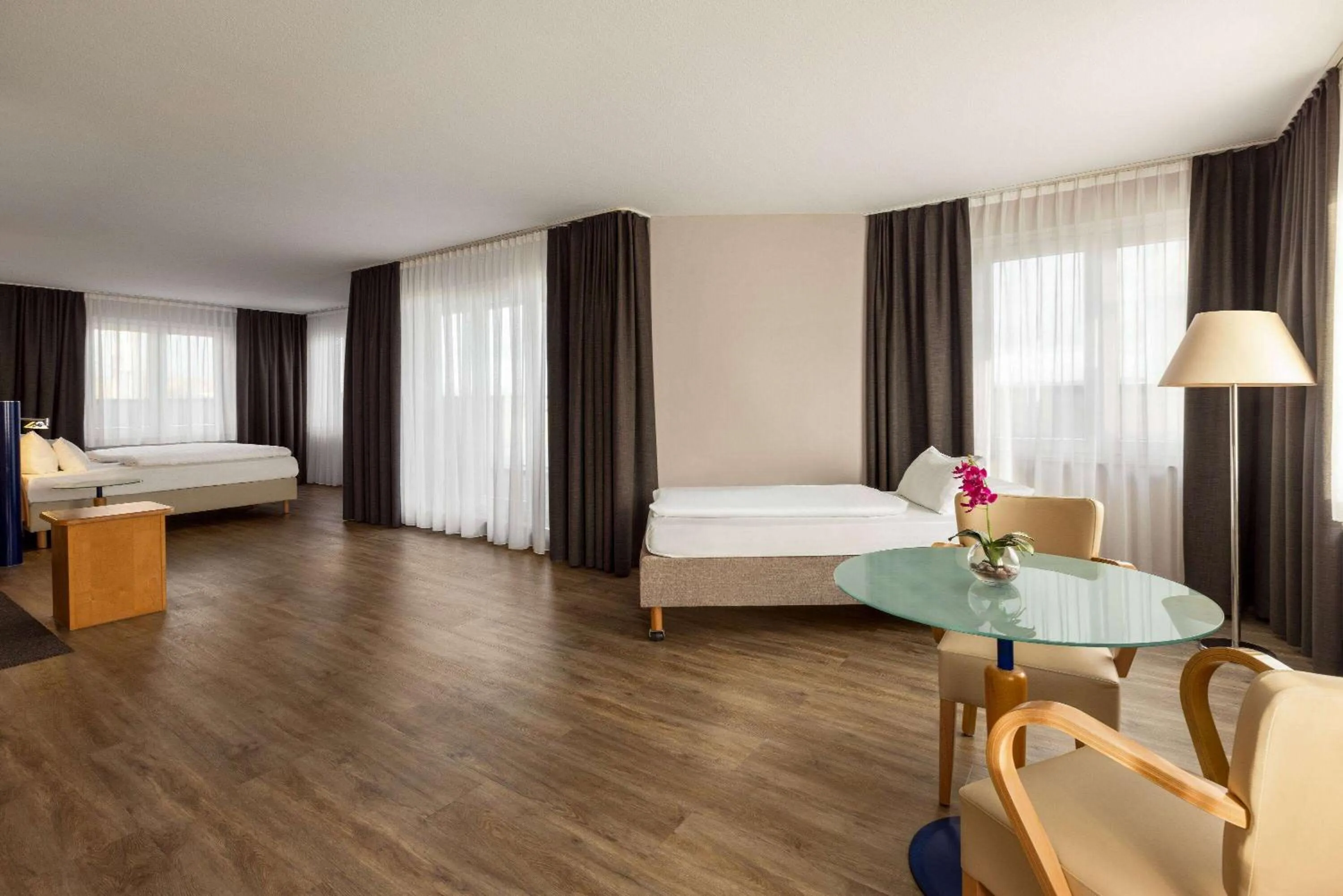 Photo of the whole room, Bed in Amedia Dresden Elbpromenade, Trademark Collection by Wyndham