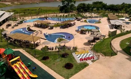 Swimming pool in Ilhas do Lago Eco Resort