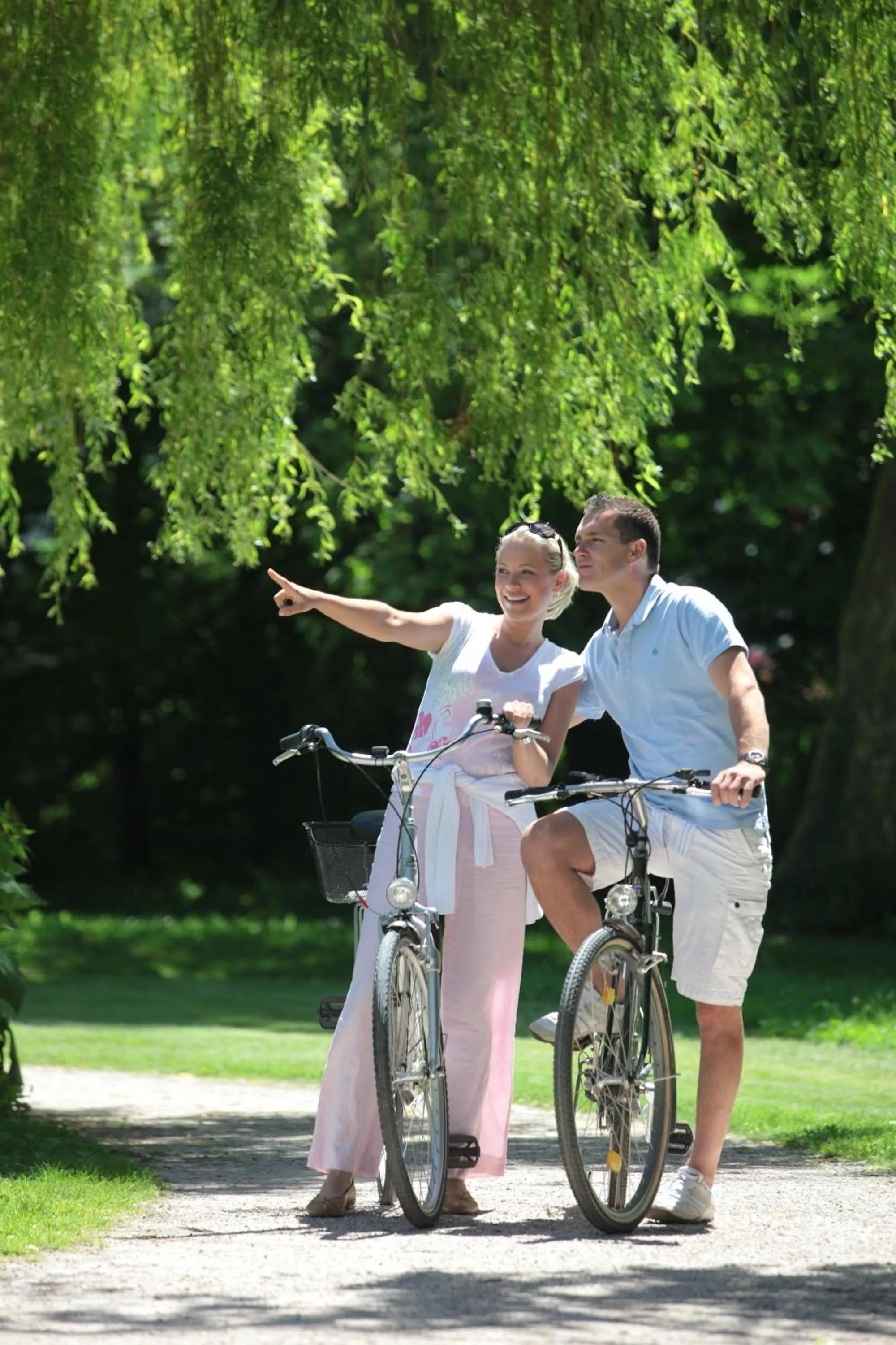 People in Ringhotel Bundschu