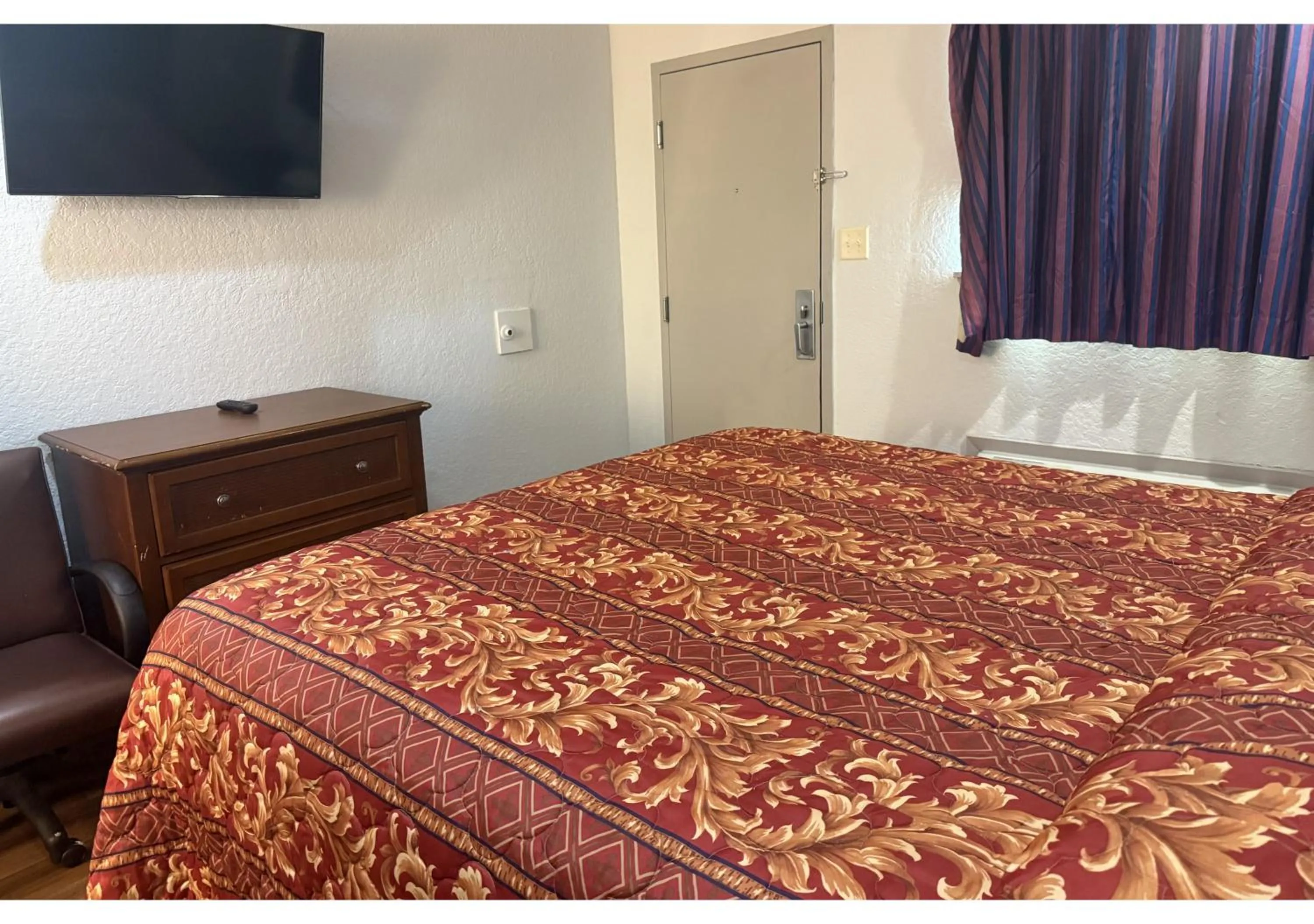 Bedroom, Bed in Economy Lodge by Hotel O Texas City