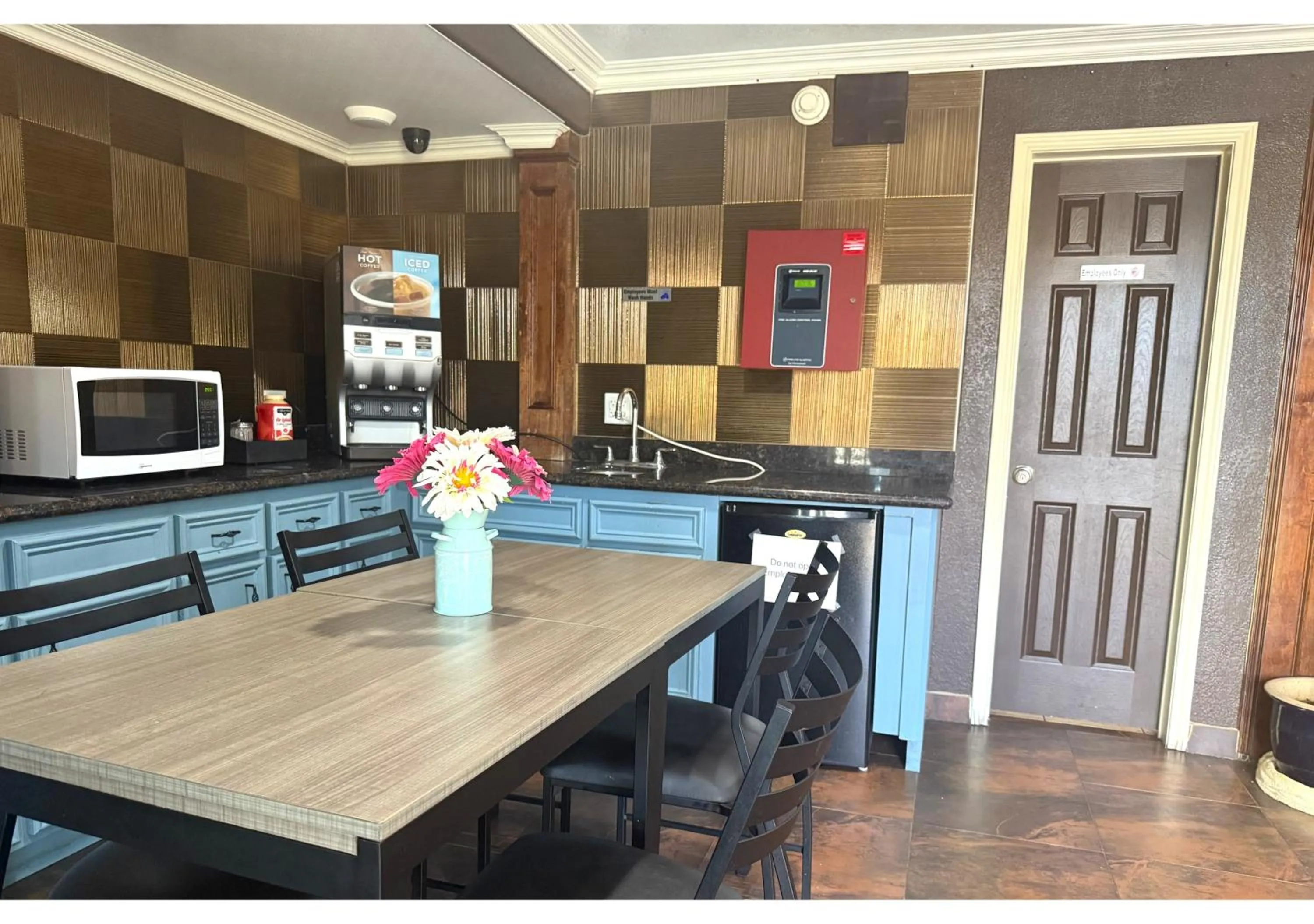 Lobby or reception in Economy Lodge by Hotel O Texas City