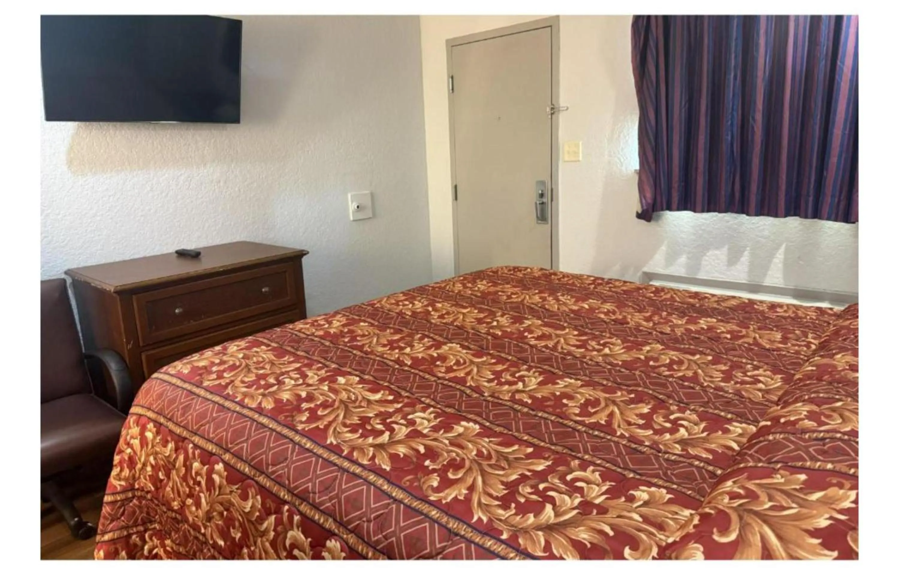 Bedroom, Bed in Economy Lodge by Hotel O Texas City
