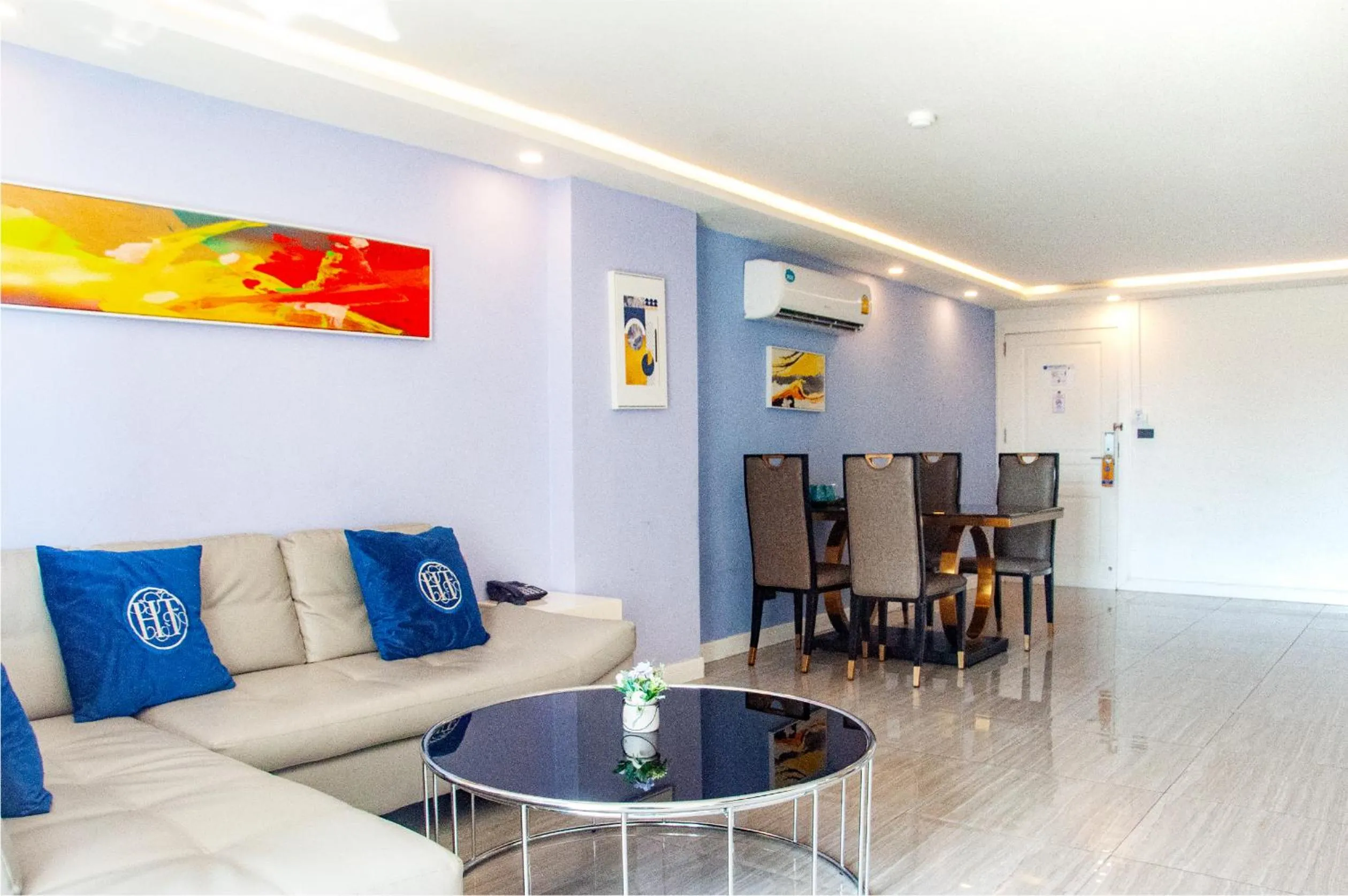 Living room in HT9 Hotel