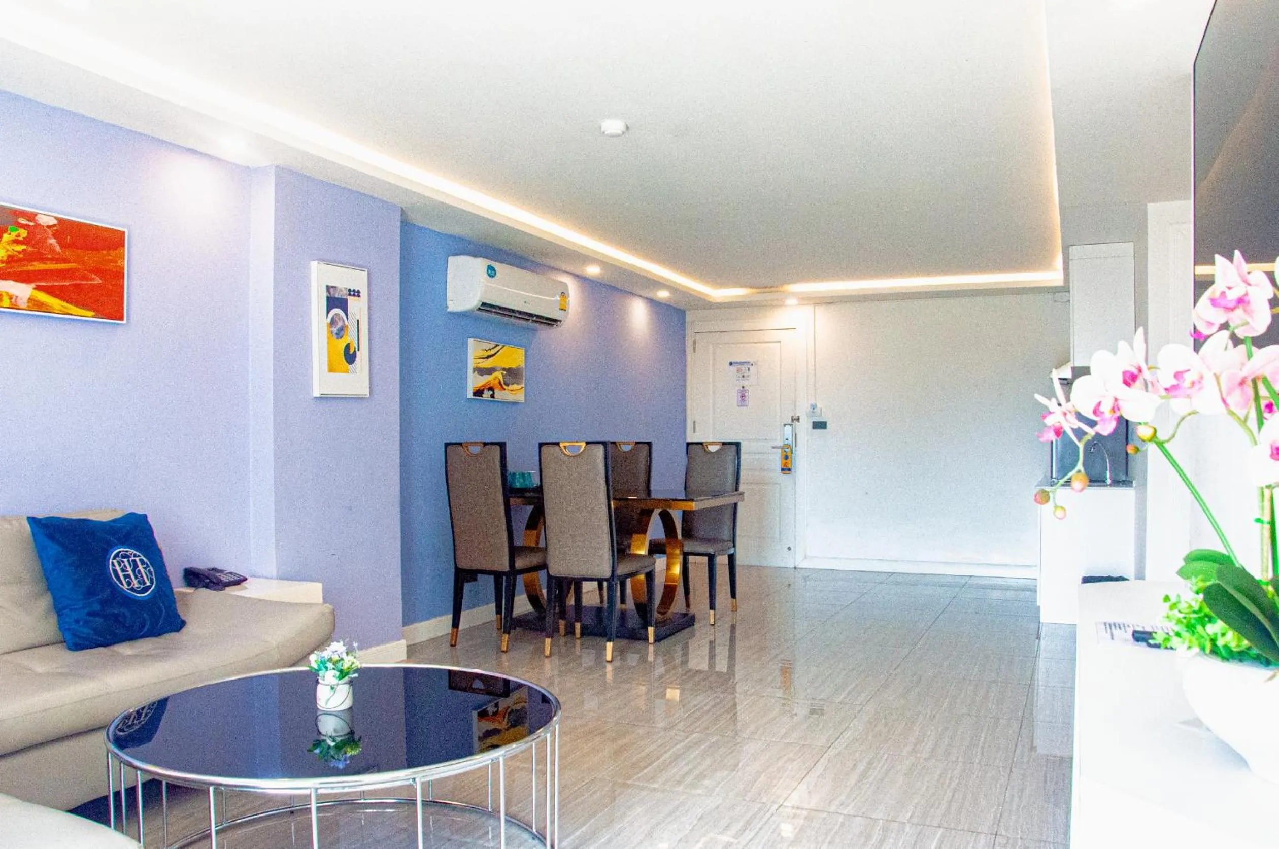 Living room in HT9 Hotel