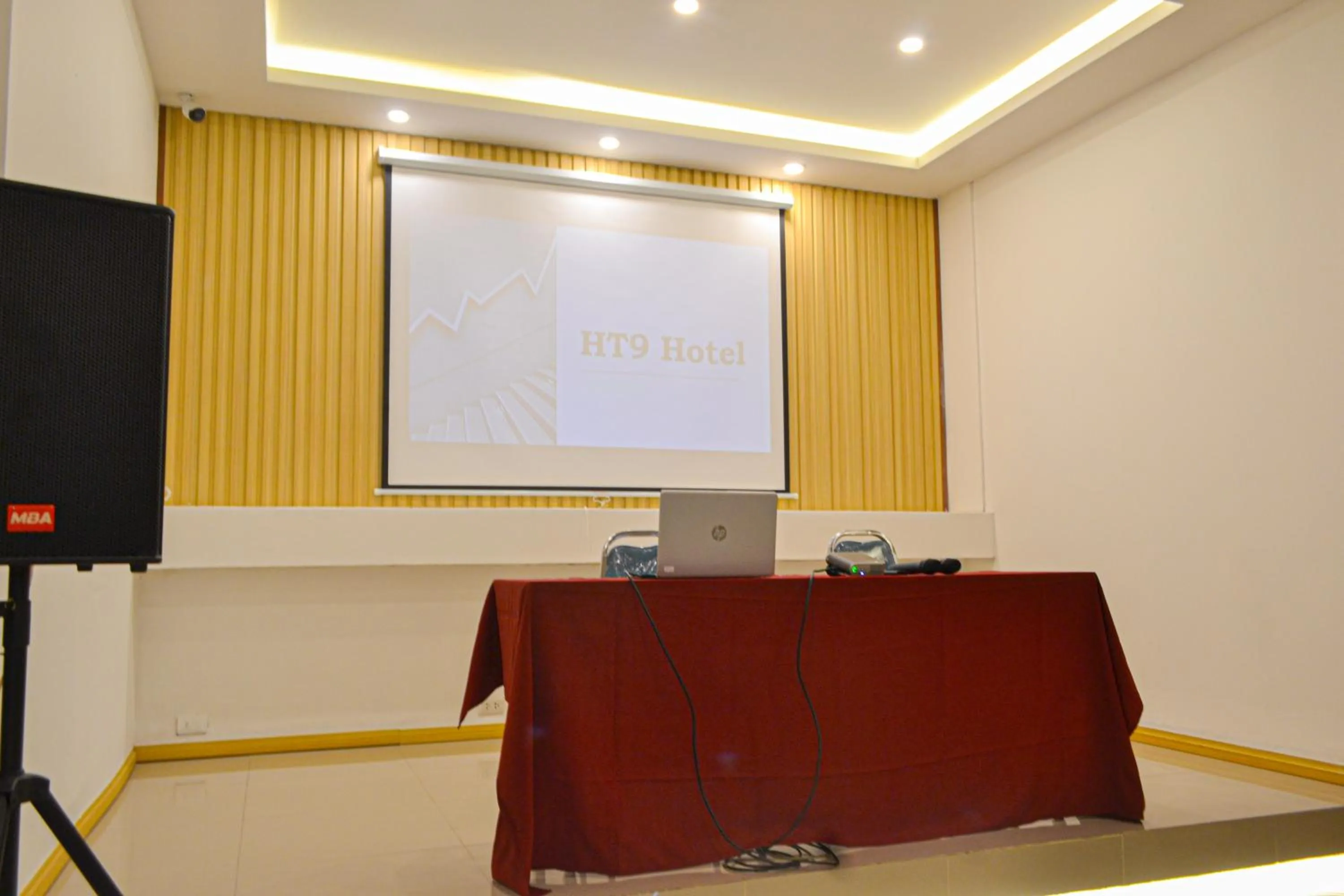 Meeting/conference room in HT9 Hotel