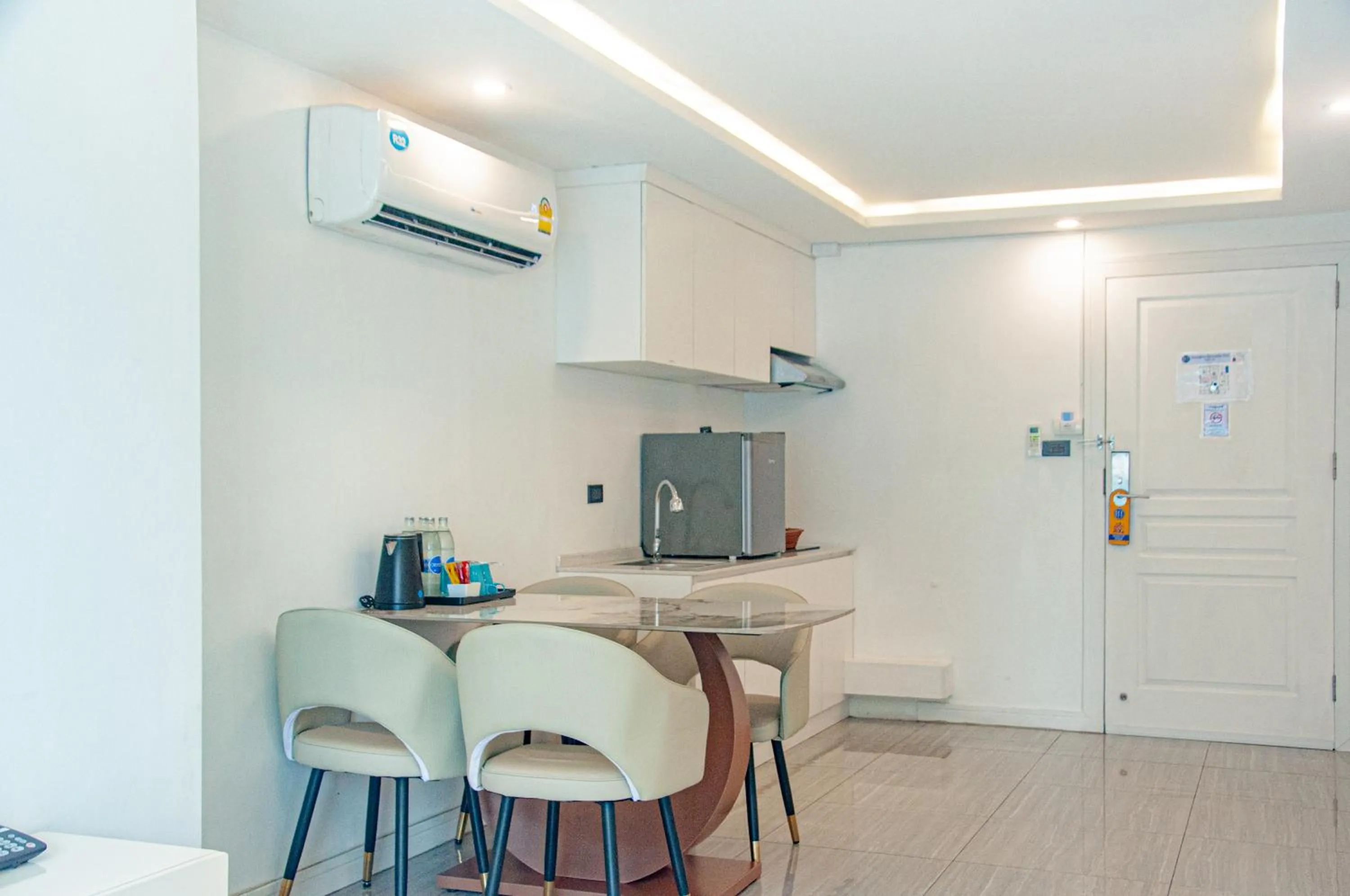 Dining area in HT9 Hotel