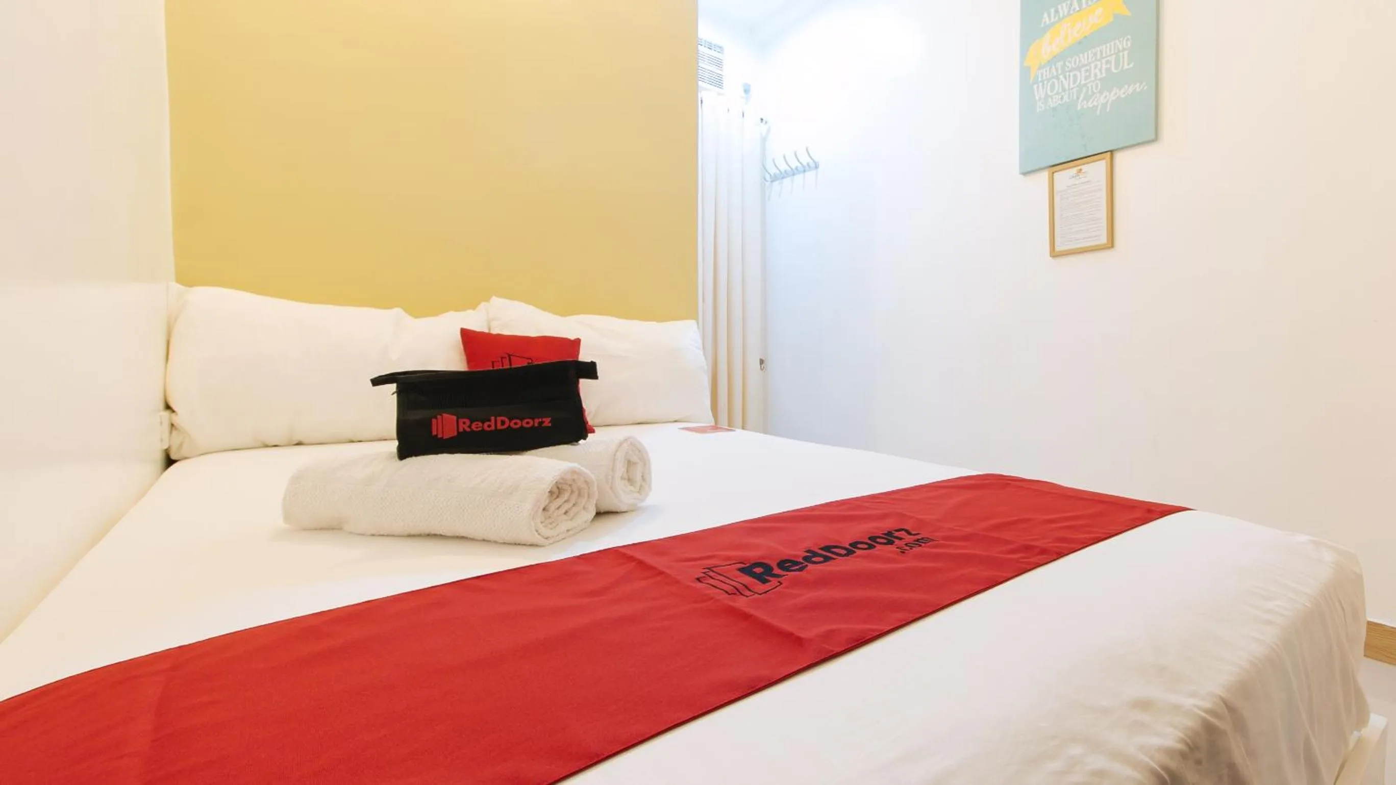 Bedroom, Bed in RedDoorz Plus near Lapasan Plaza Cagayan de Oro