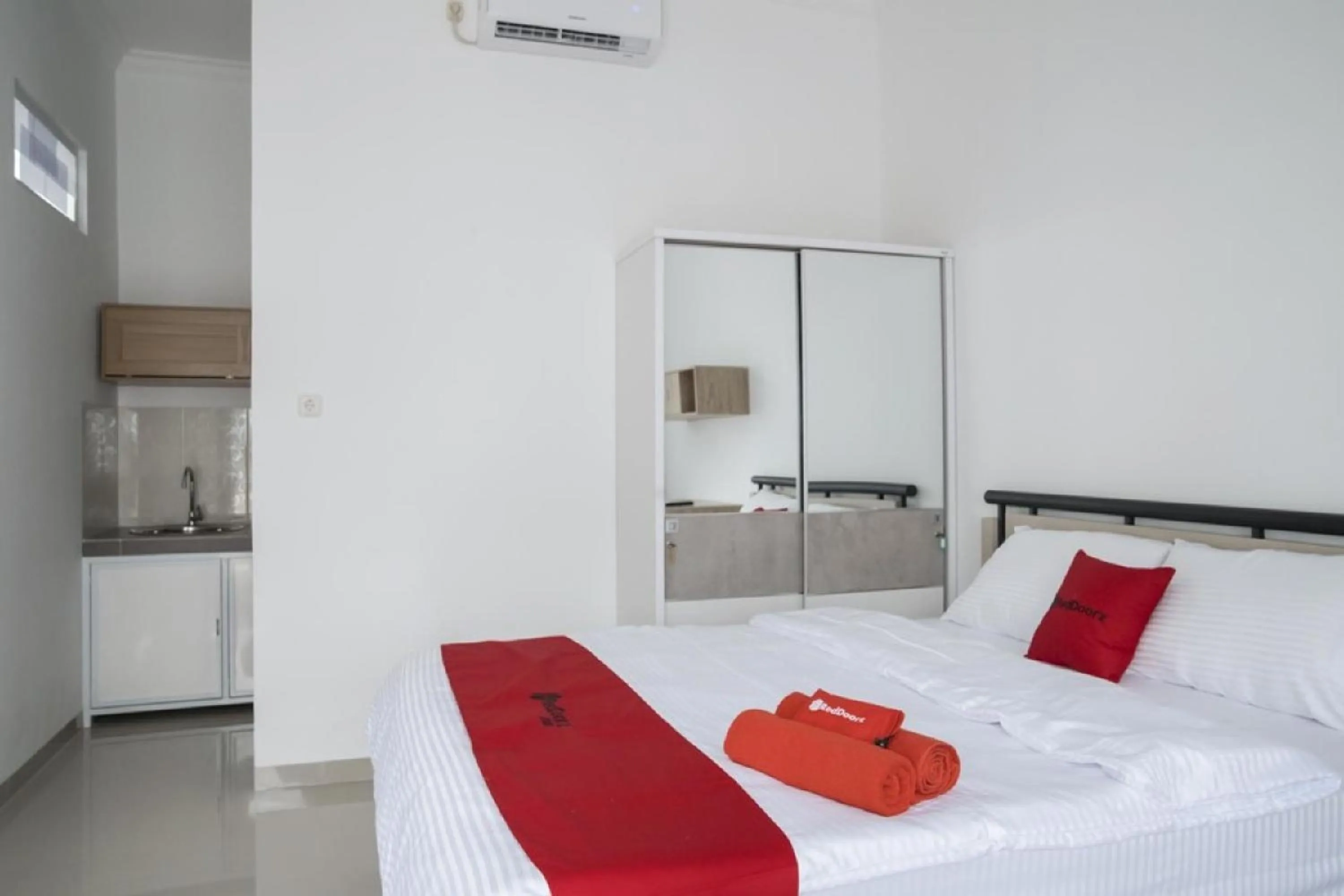 RedDoorz Syariah near RSUD Kota Bogor