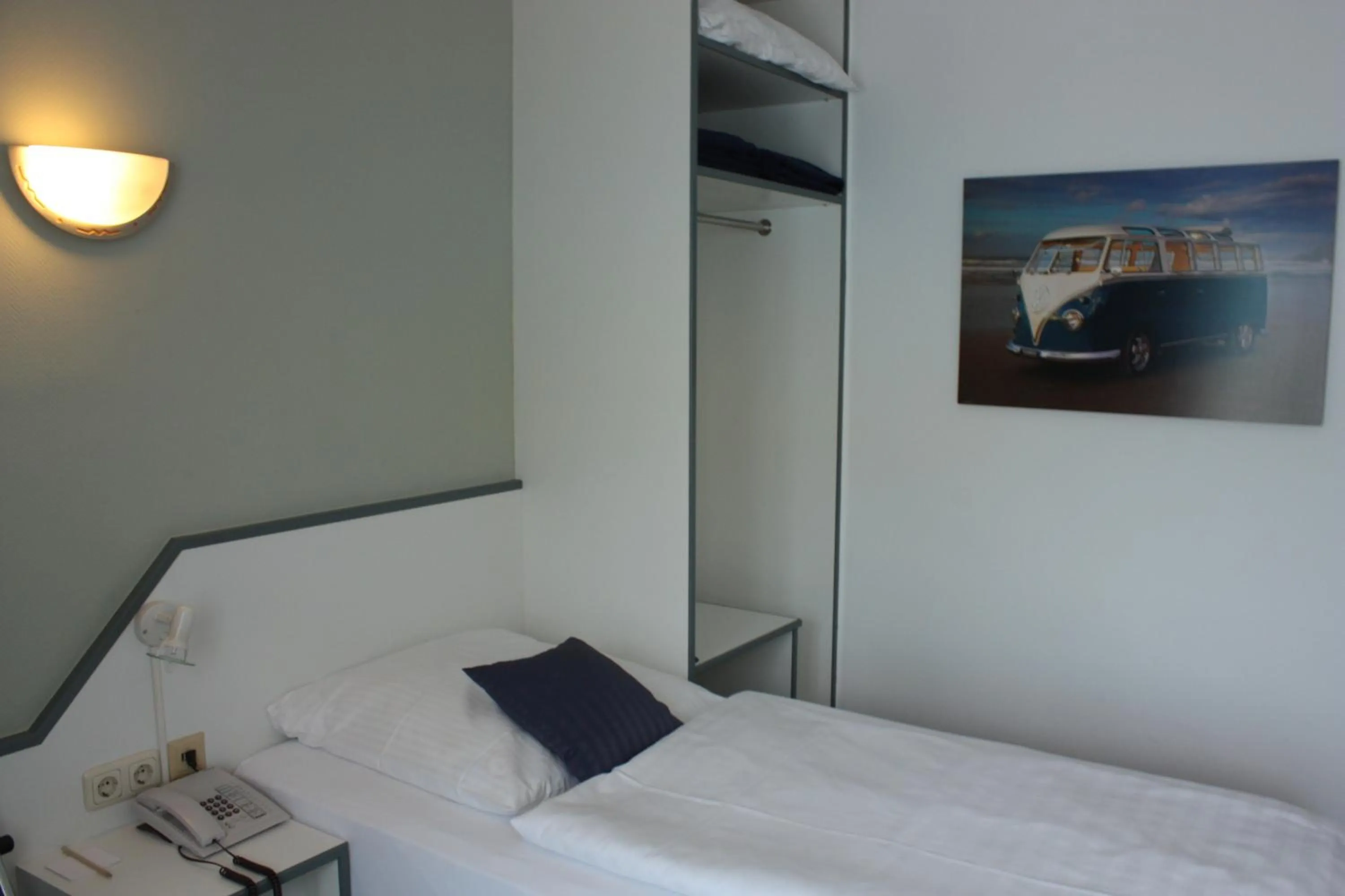 Bed in Hotel City Kräme am Römer - Self Check In