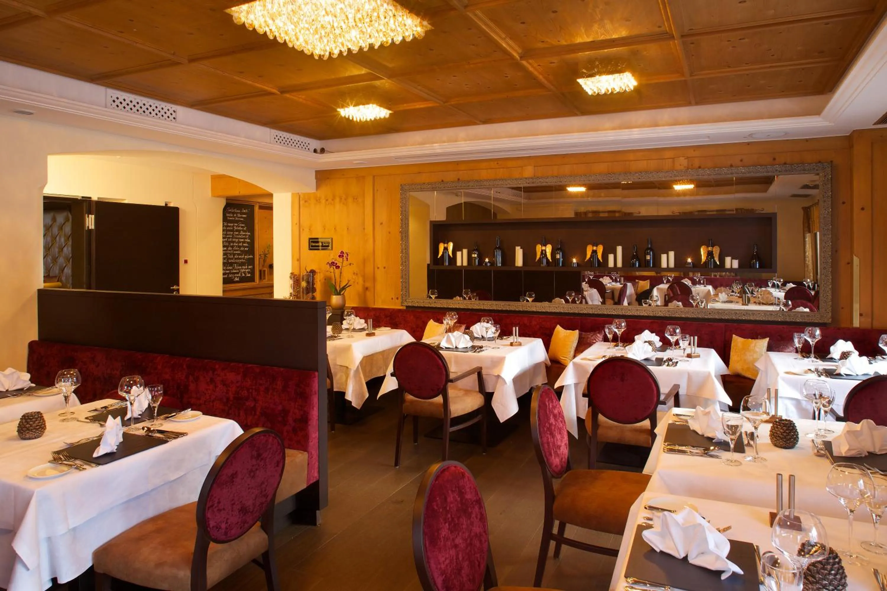 Restaurant/places to eat in Hotel Das Rübezahl