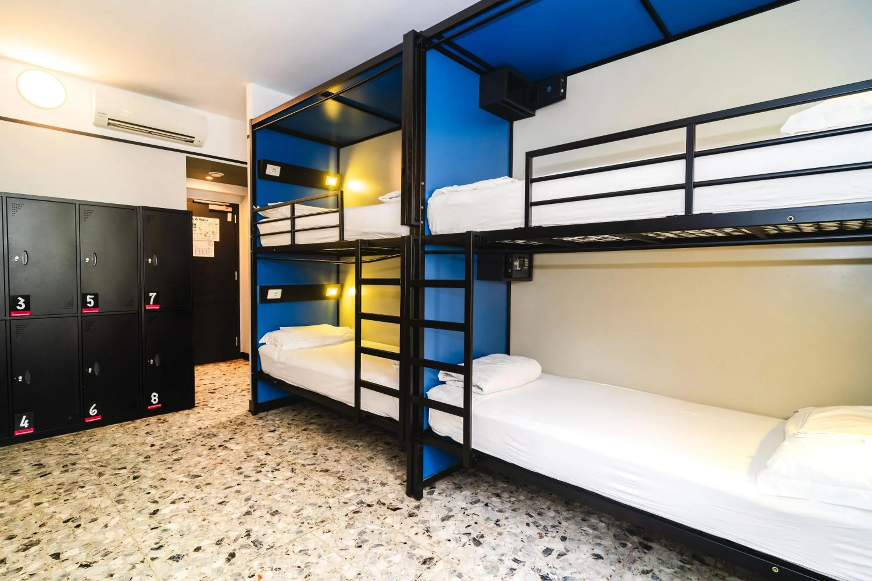 Bed in YellowSquare Milan