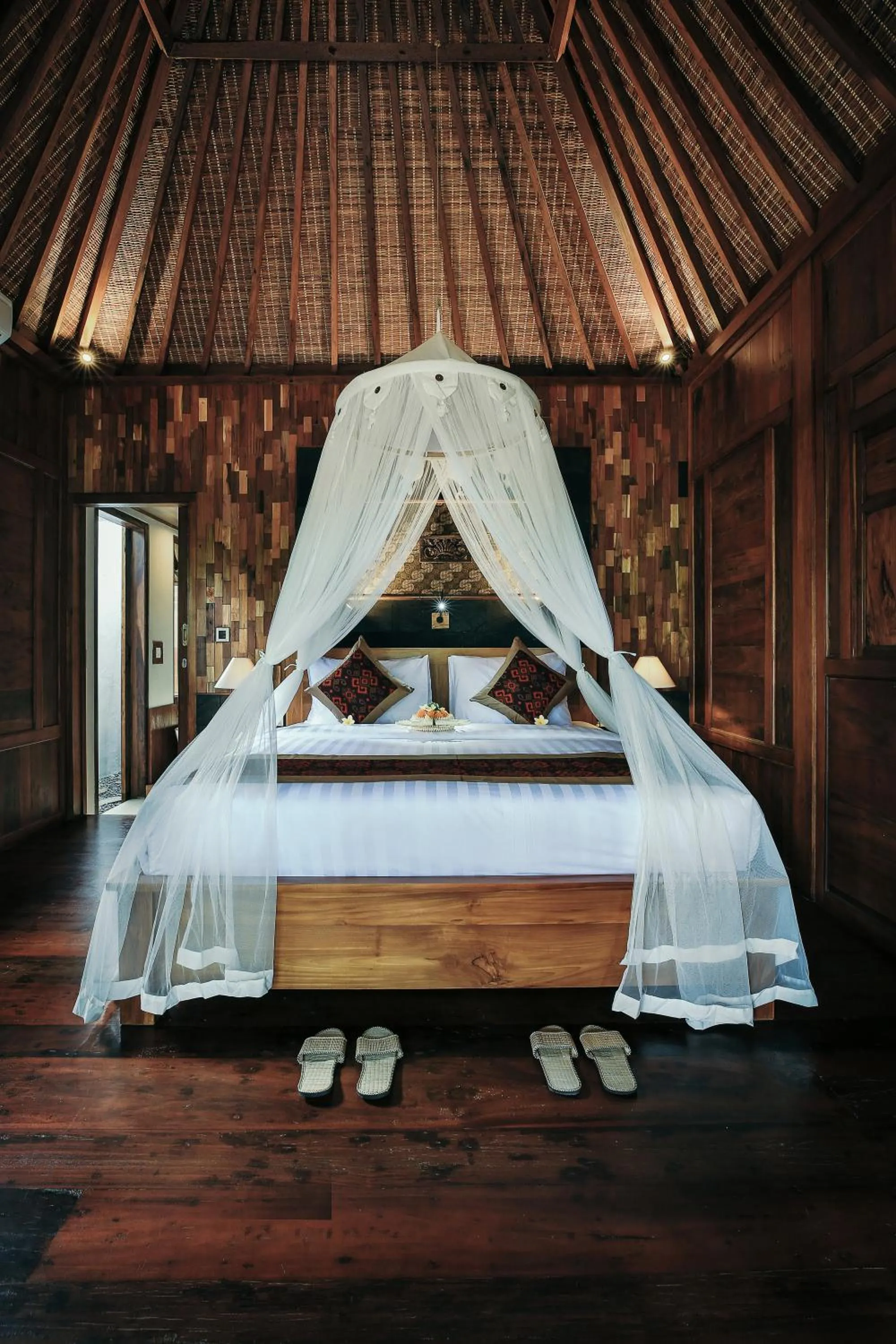 Bed in KERAMAN SUITE UBUD