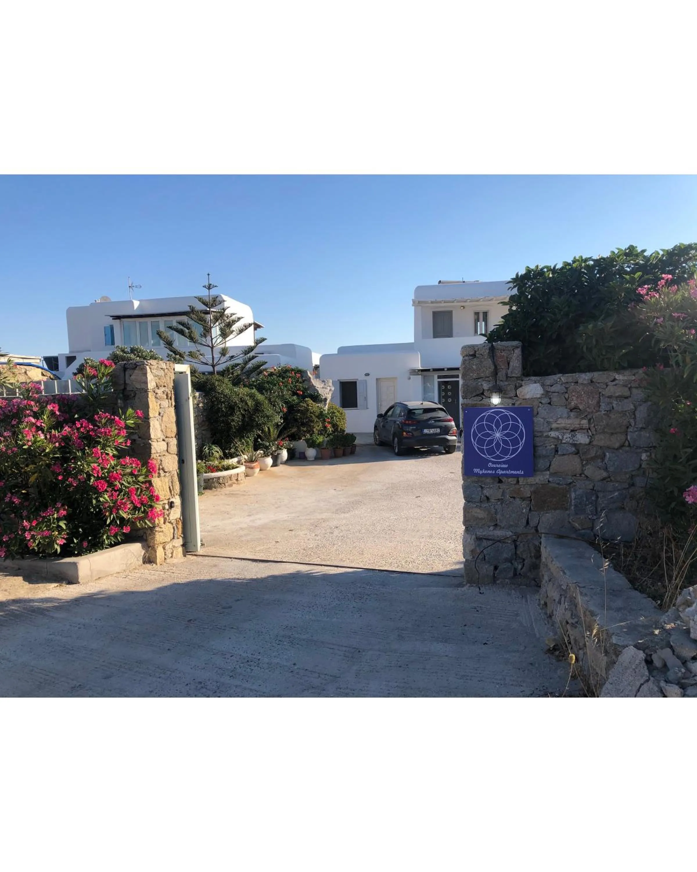 Street view in Overview Mykonos Apartments