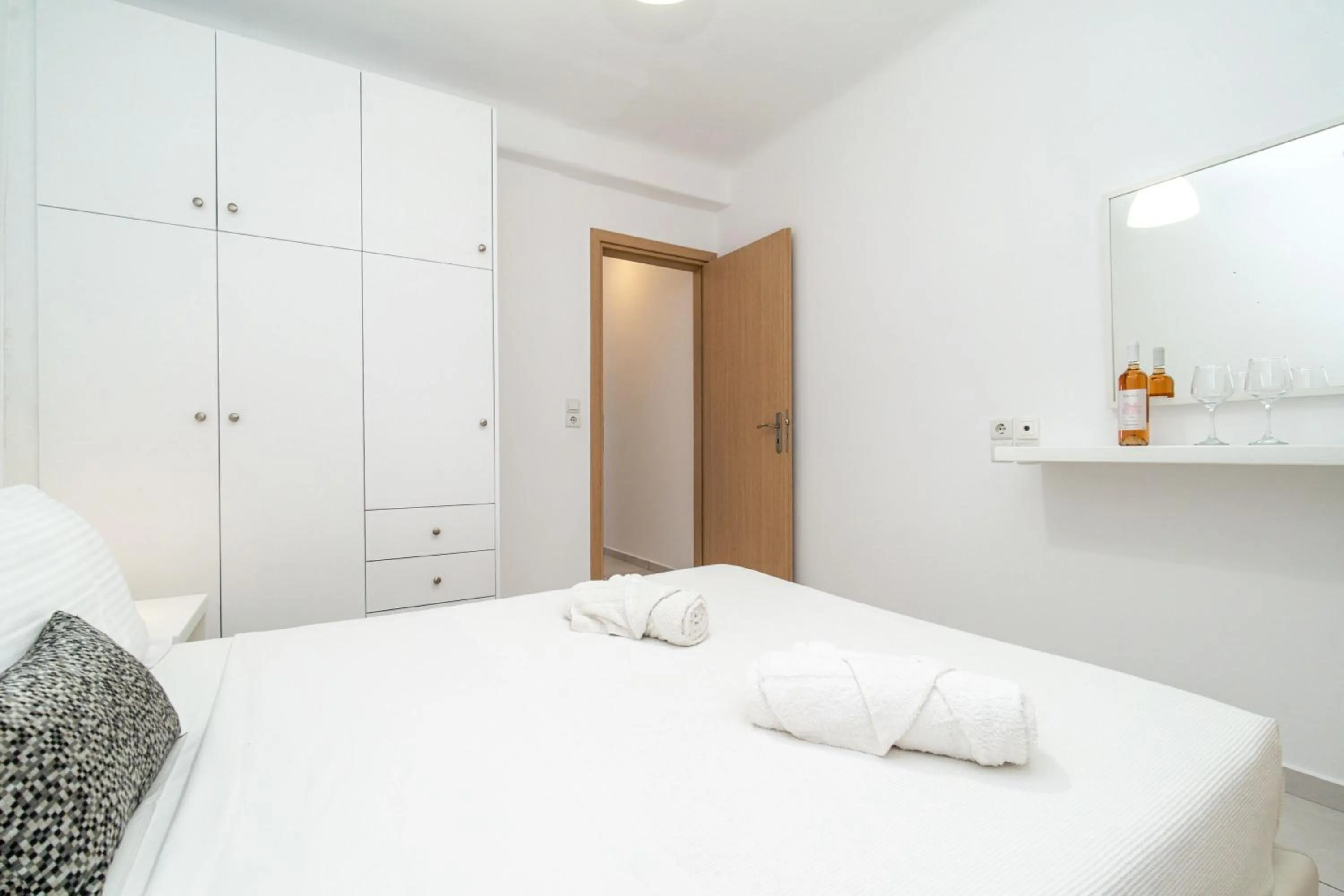 Overview Mykonos Apartments