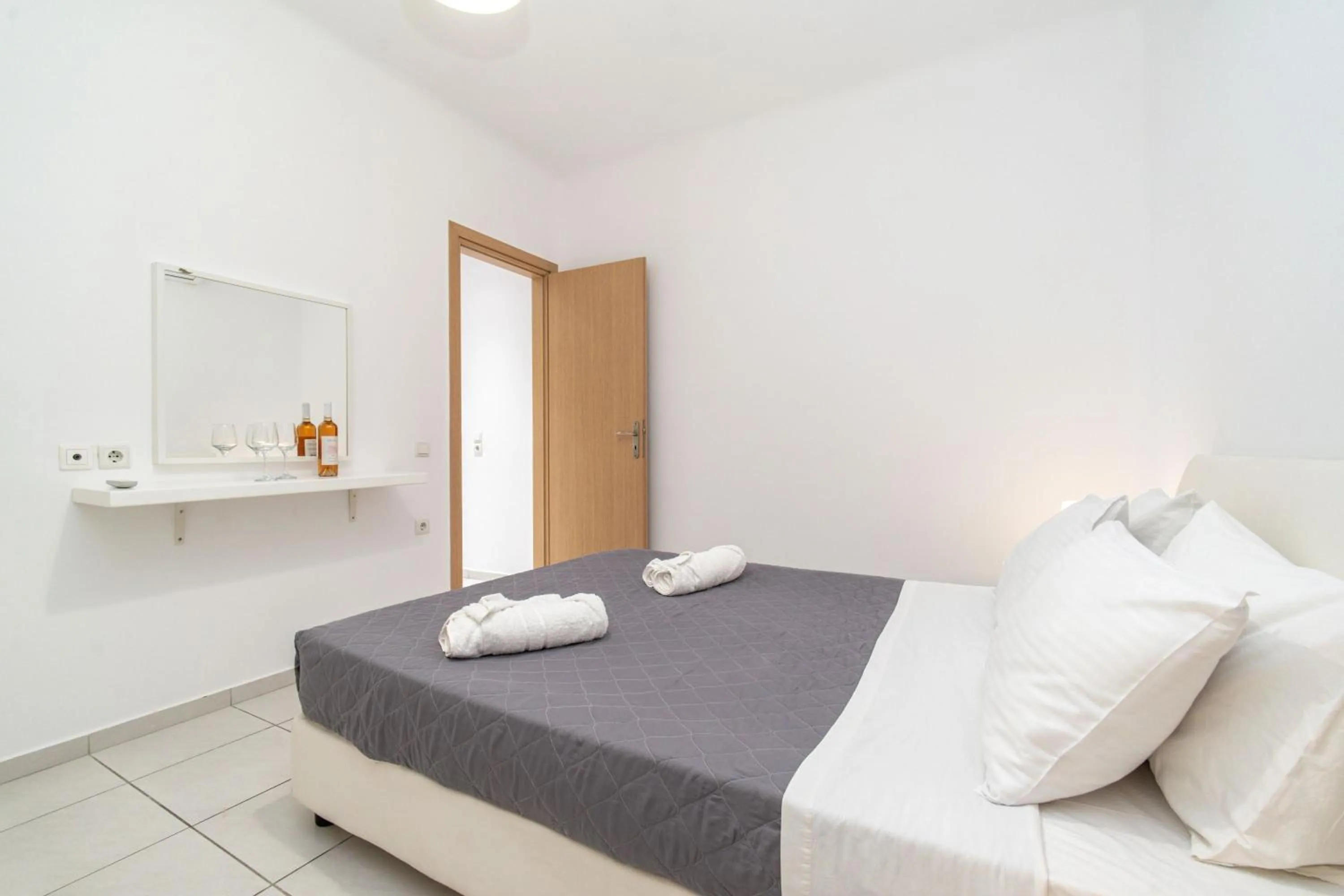 Bedroom in Overview Mykonos Apartments