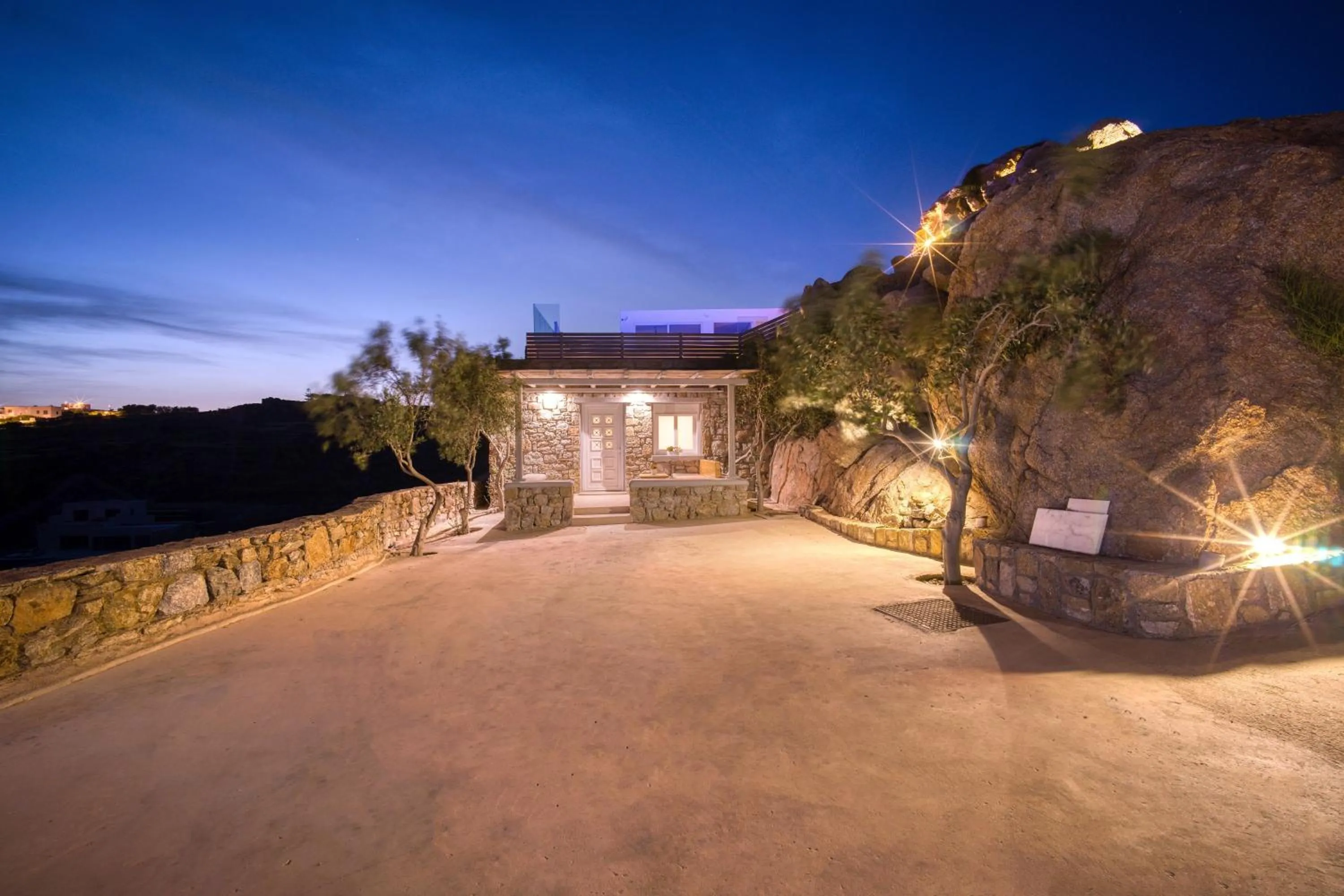 Property building in Overview Mykonos Apartments