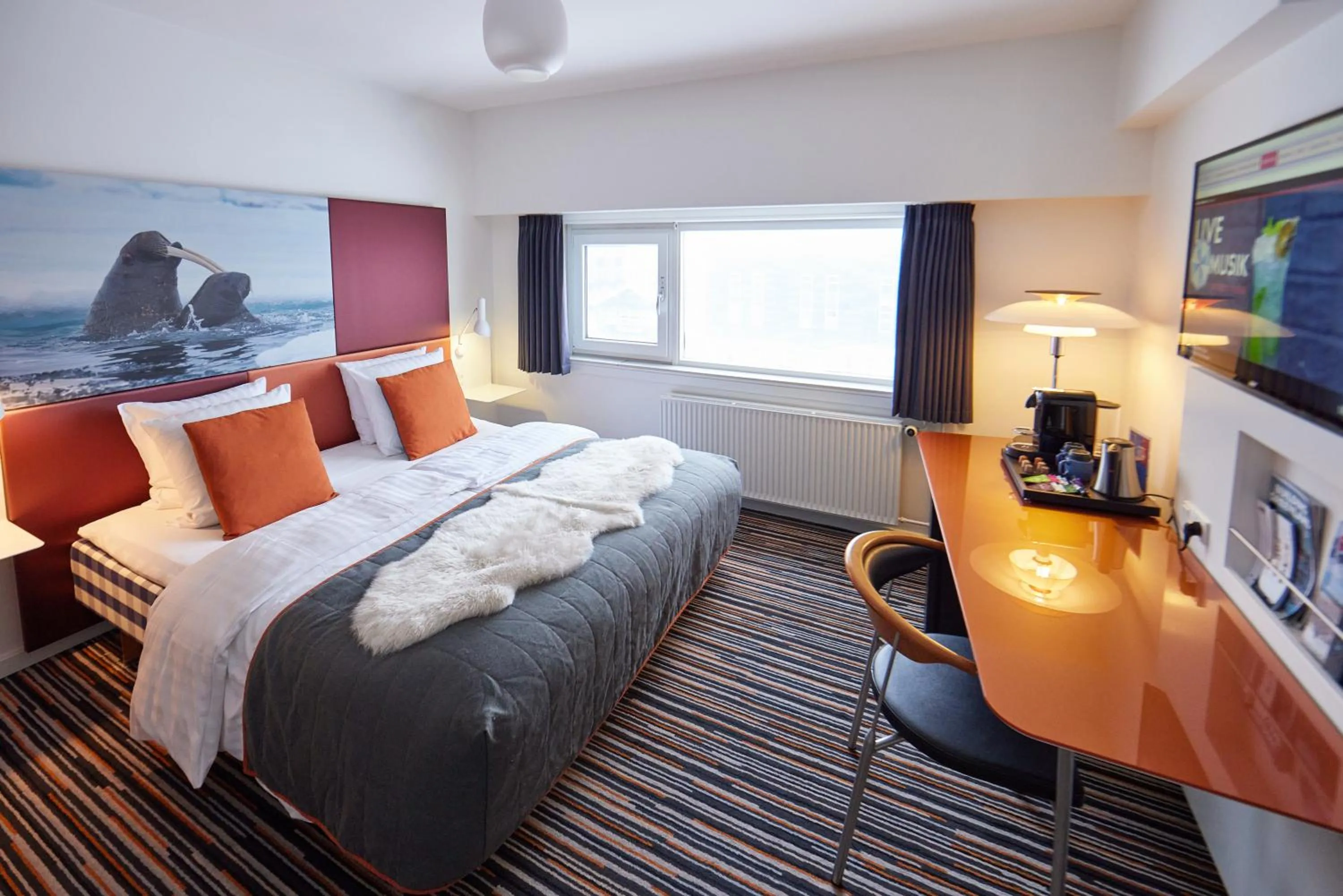 Bedroom, Bed in Hotel Hans Egede