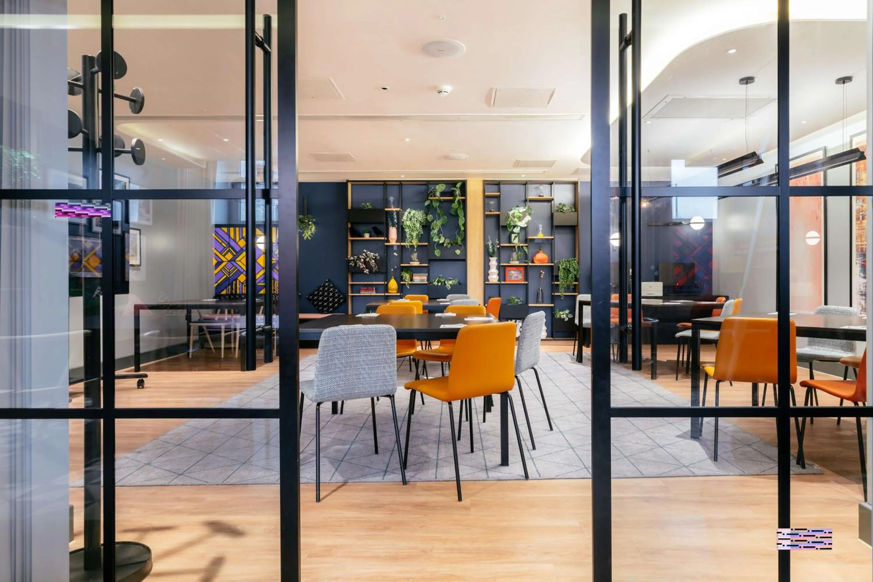 Meeting/conference room in Hampton by Hilton London Park Royal