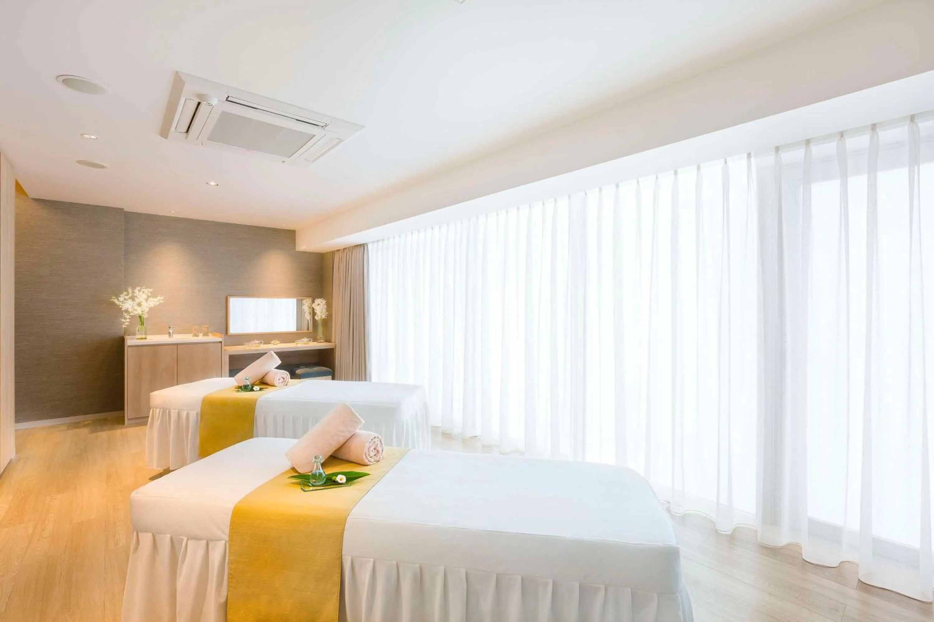 Sports, Bed in Hilton Okinawa Sesoko Resort