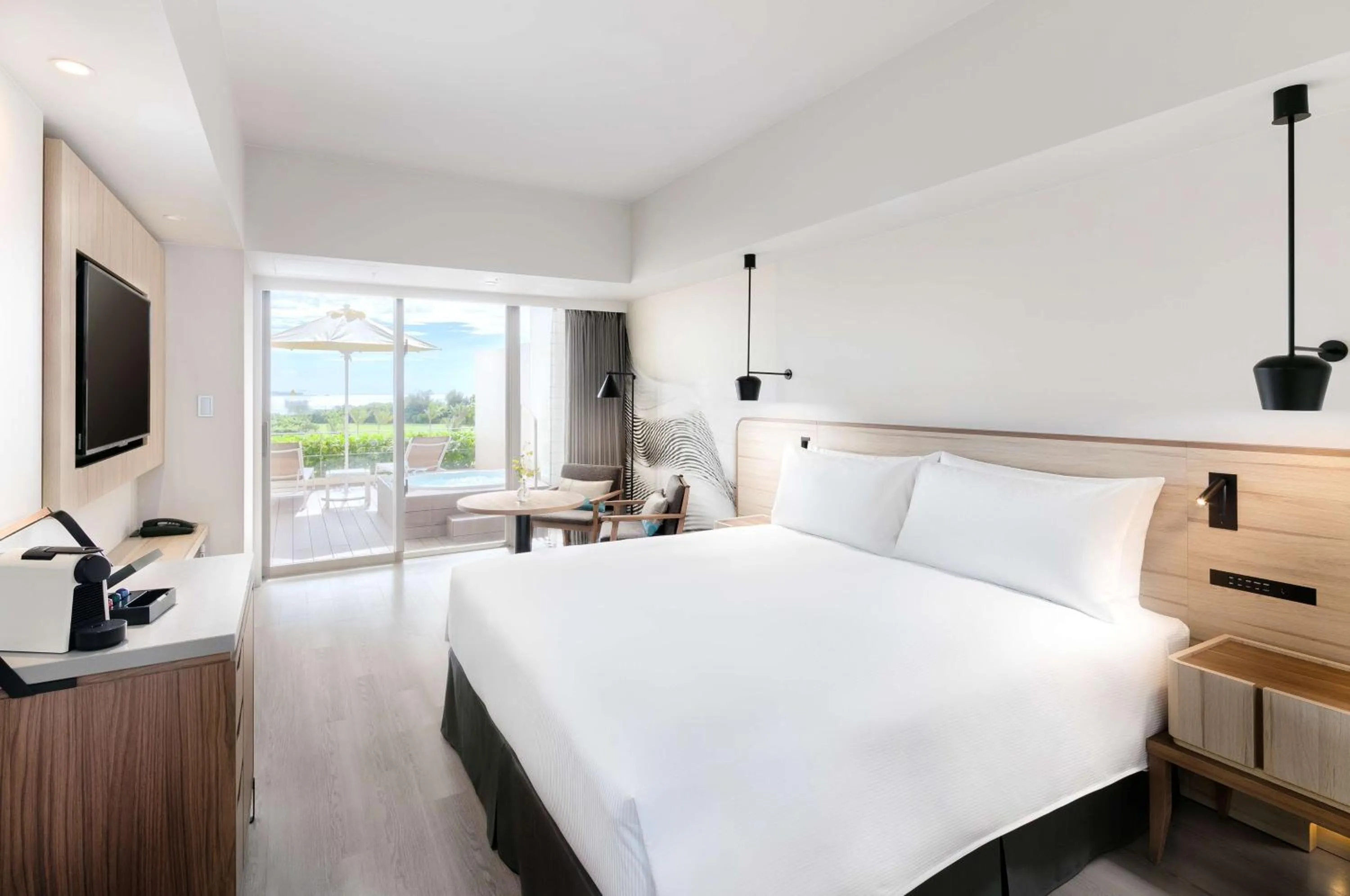 Bed in Hilton Okinawa Sesoko Resort