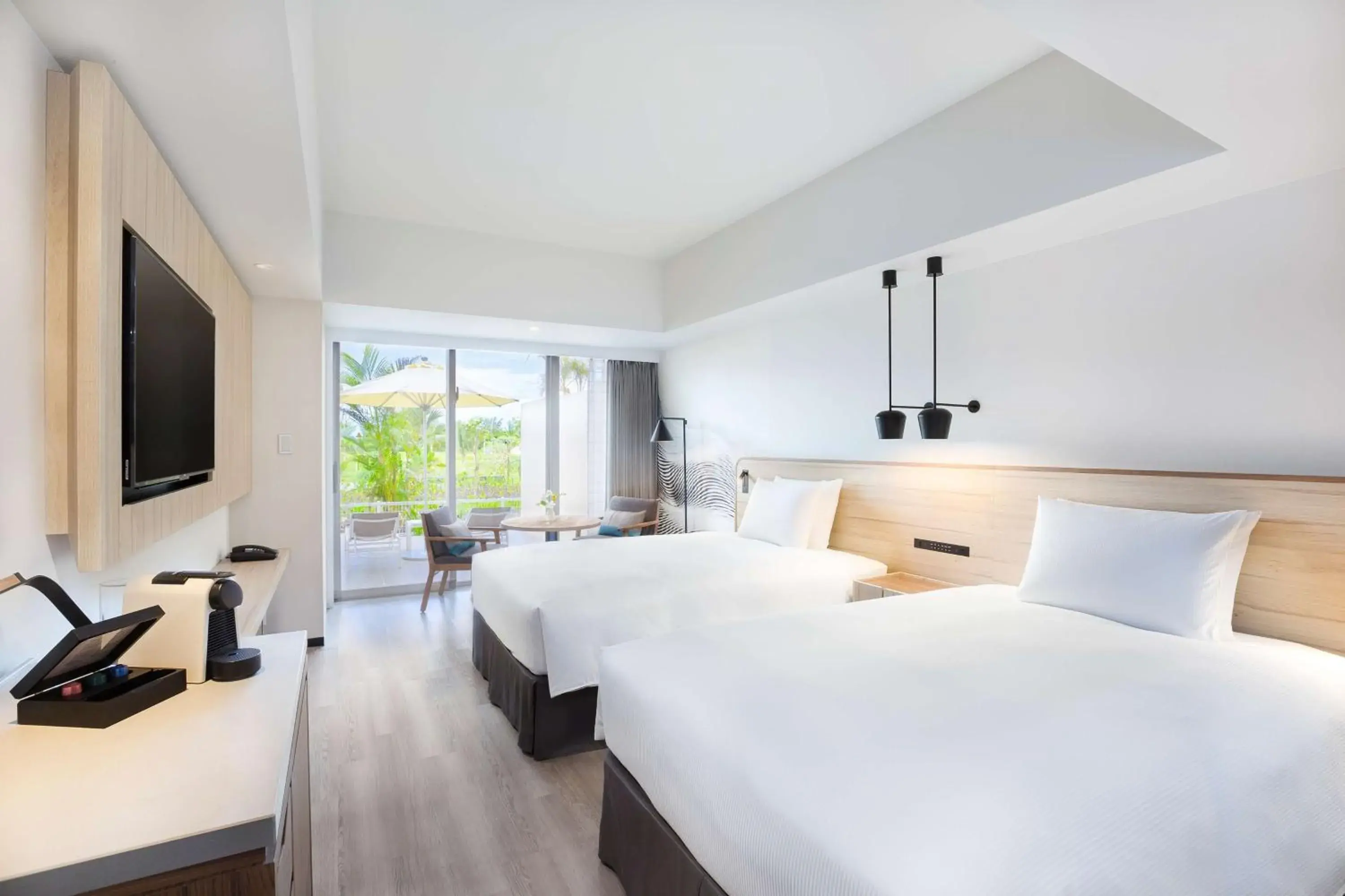 Deluxe Twin Room with Terrace in Hilton Okinawa Sesoko Resort Deluxe Twin Room with Terrace in Hilton Okinawa Sesoko Resort