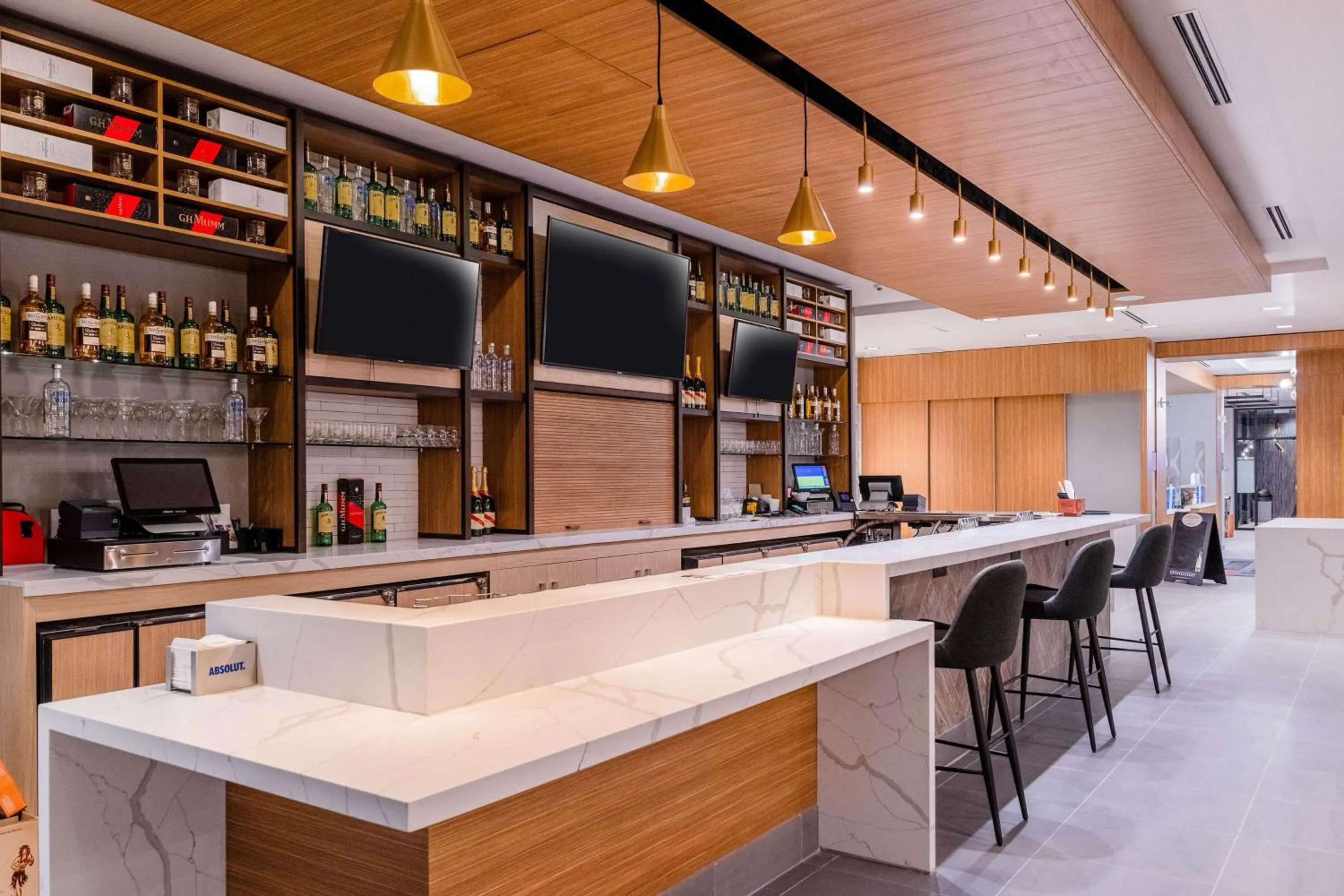 Restaurant/places to eat in Hilton Garden Inn Sudbury, Ontario, Canada