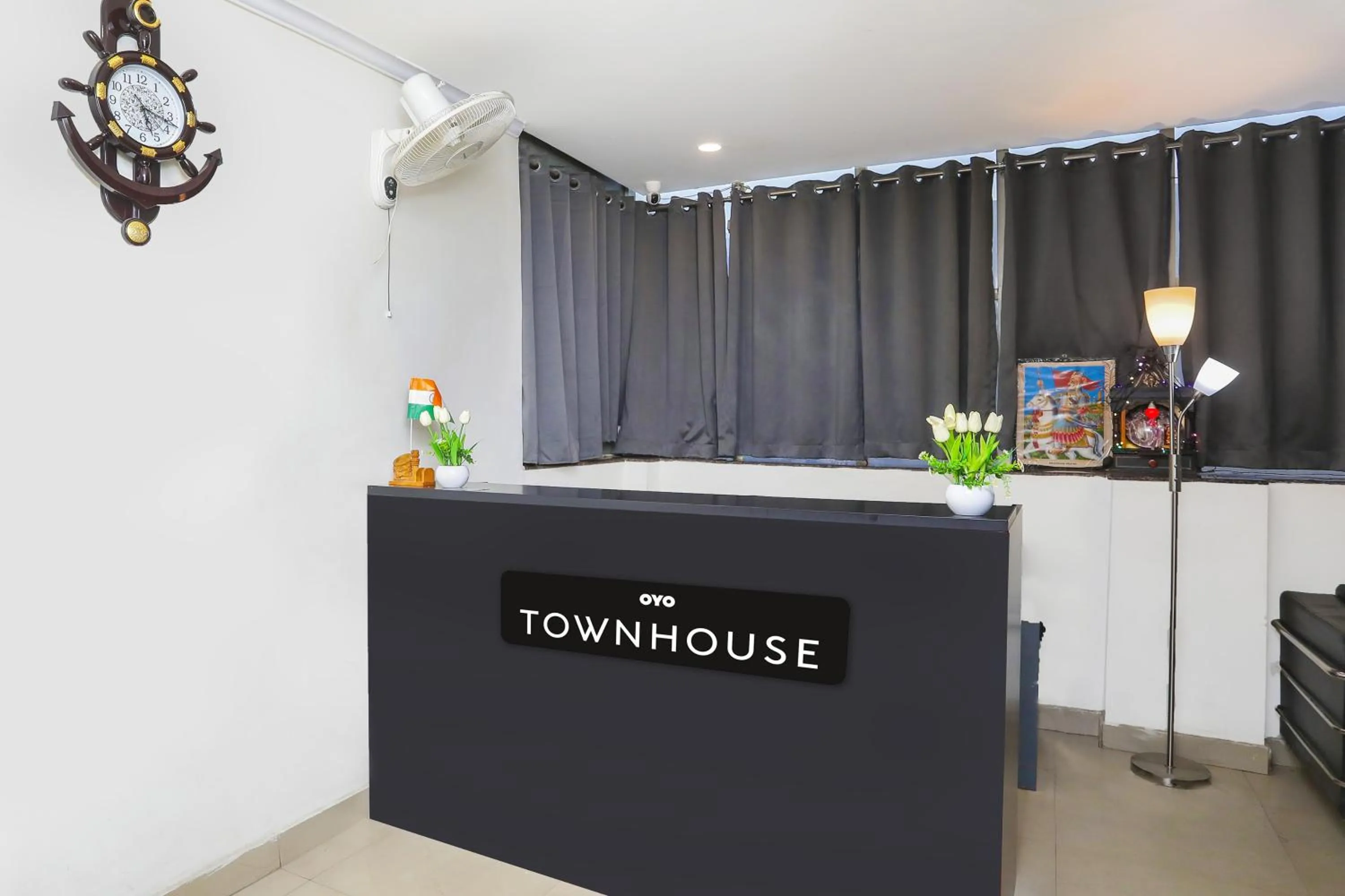 Lobby or reception in Super Townhouse Diamond View