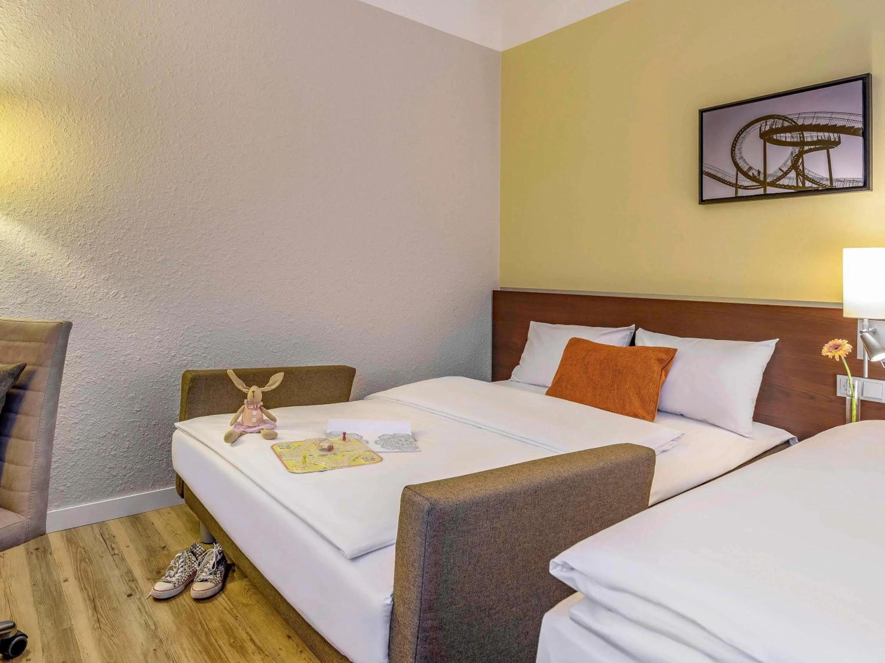 Bedroom, Bed in Mercure Hotel Duisburg City