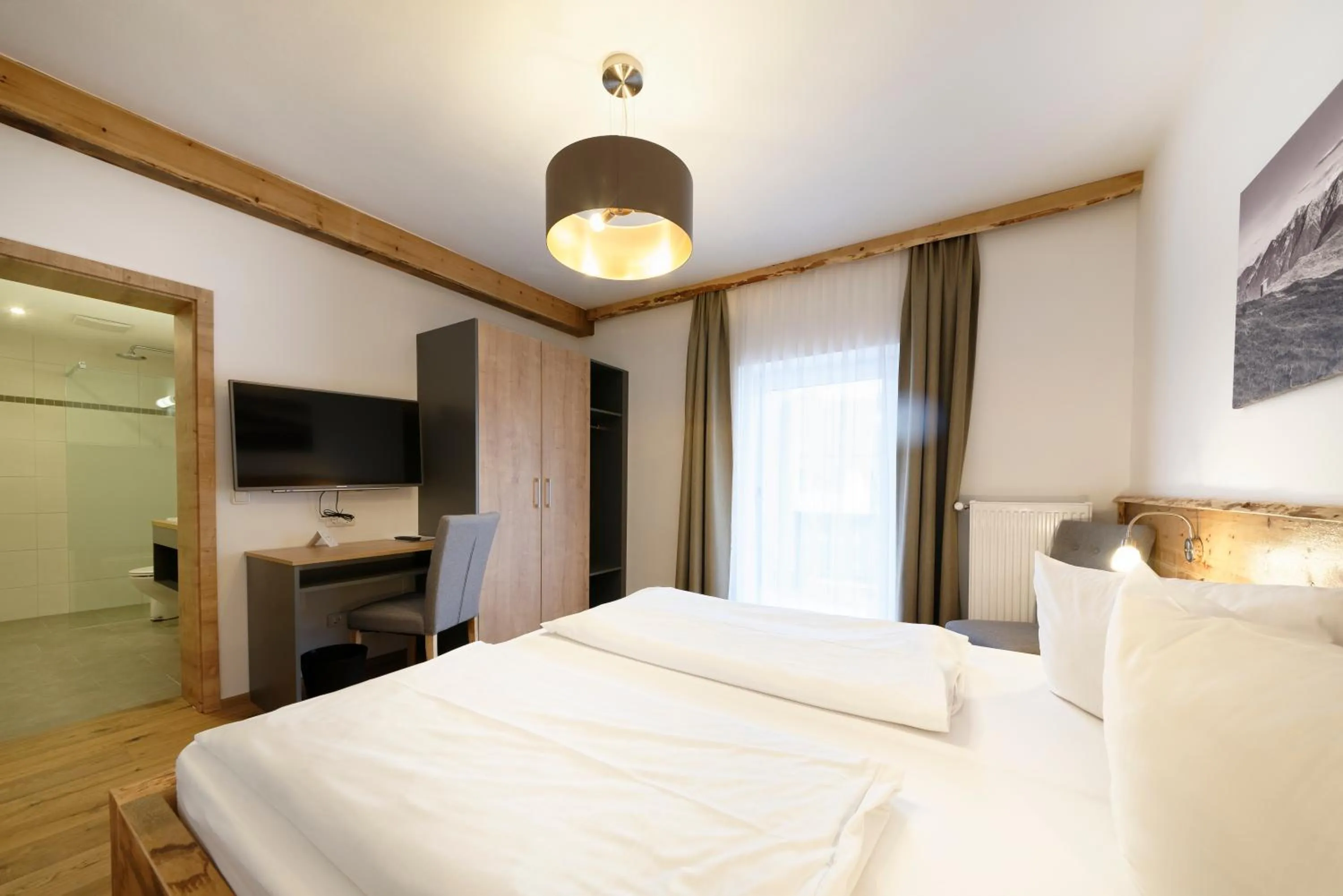 Bed in Hotel garni Alpengruss