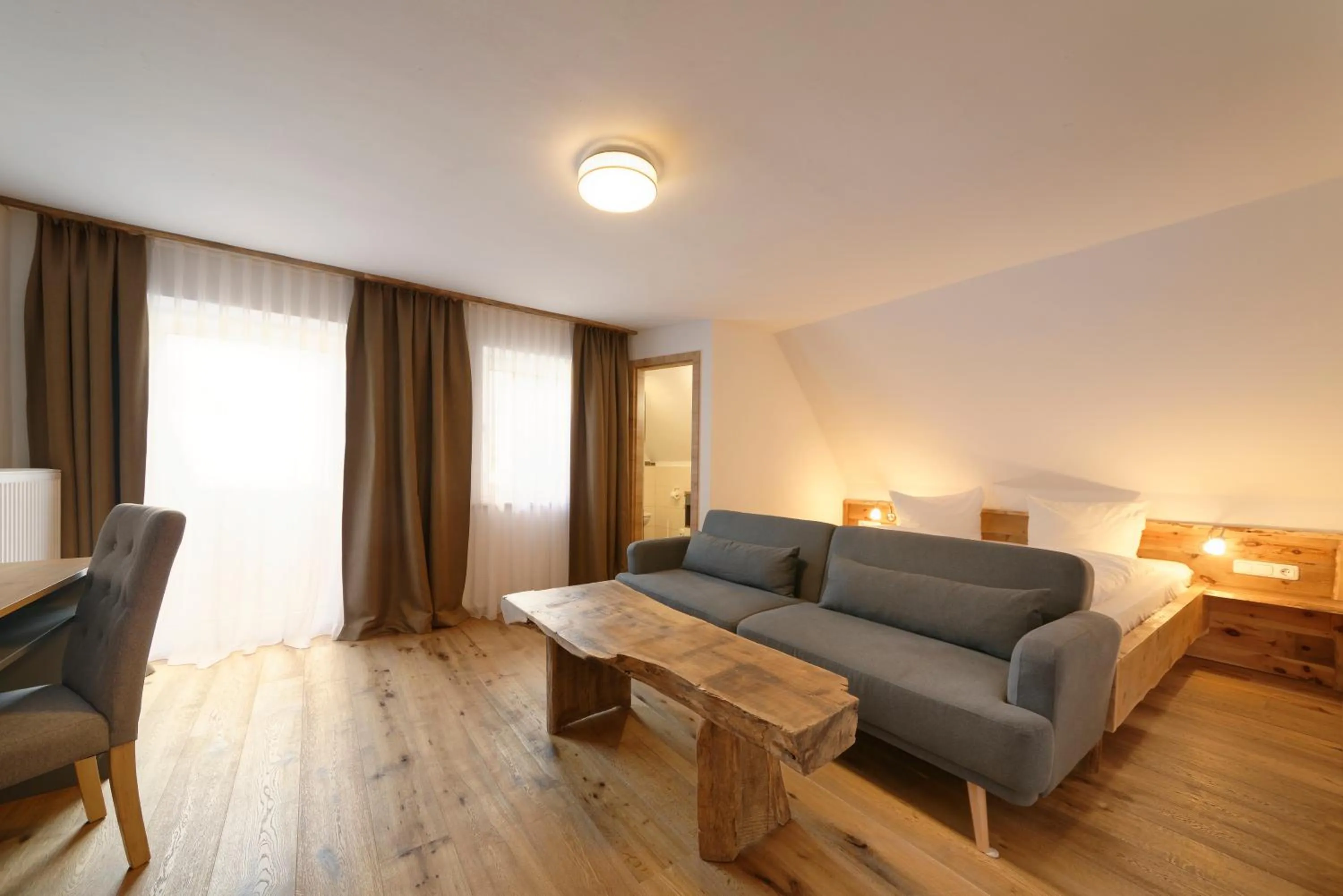 Bedroom in Hotel garni Alpengruss