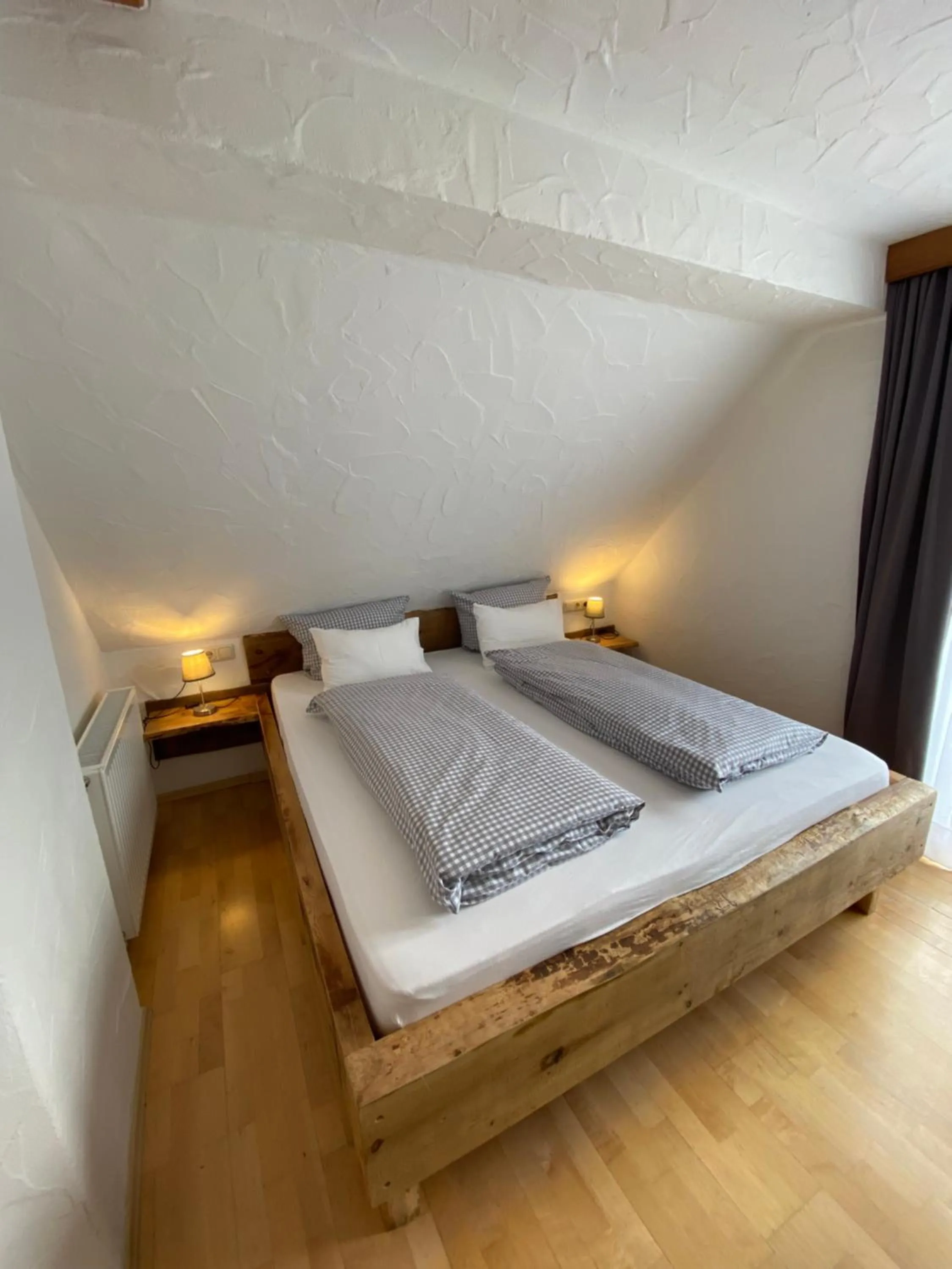 Photo of the whole room, Bed in Hotel garni Alpengruss