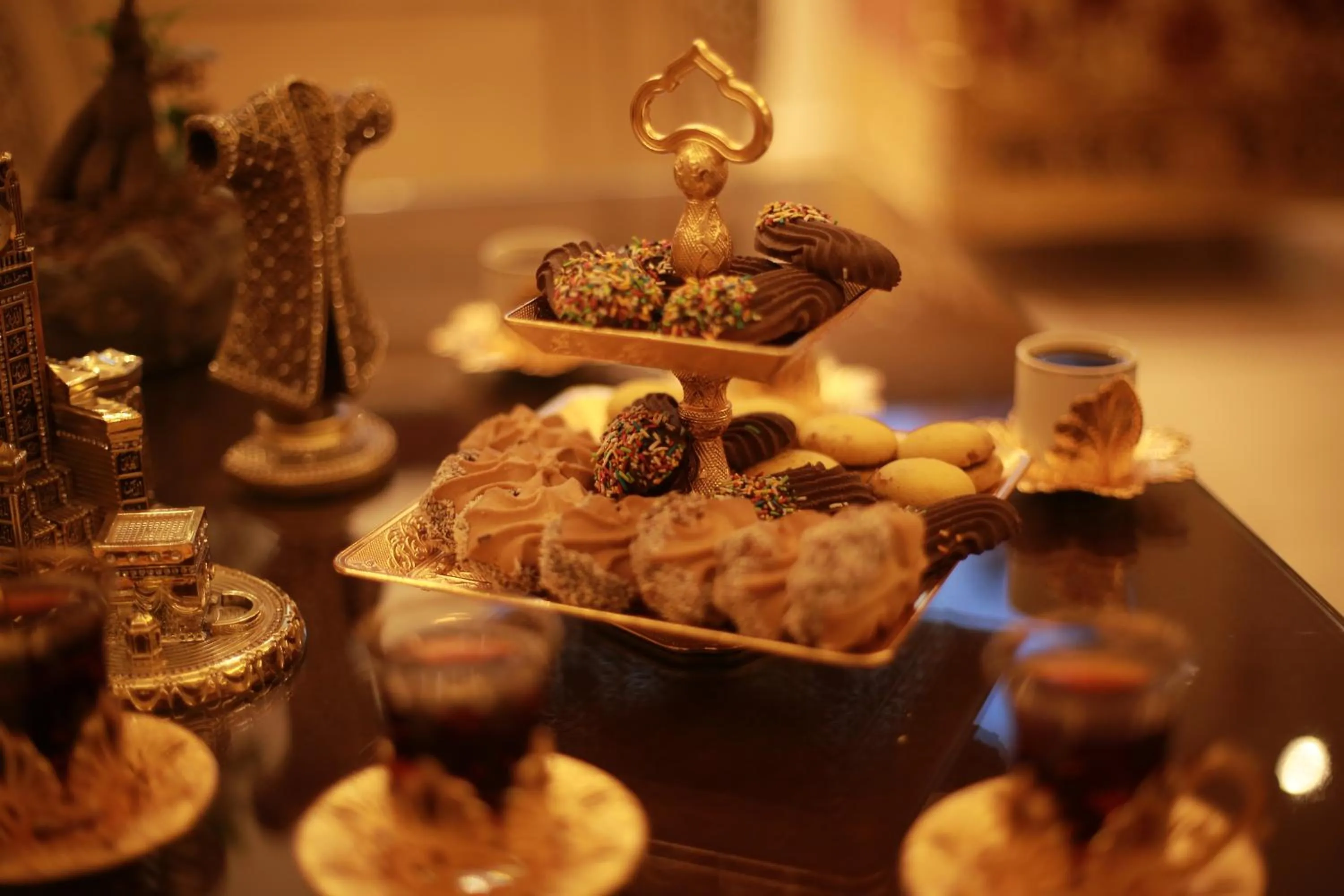 Food and drinks in Atlantis Royal Hotel