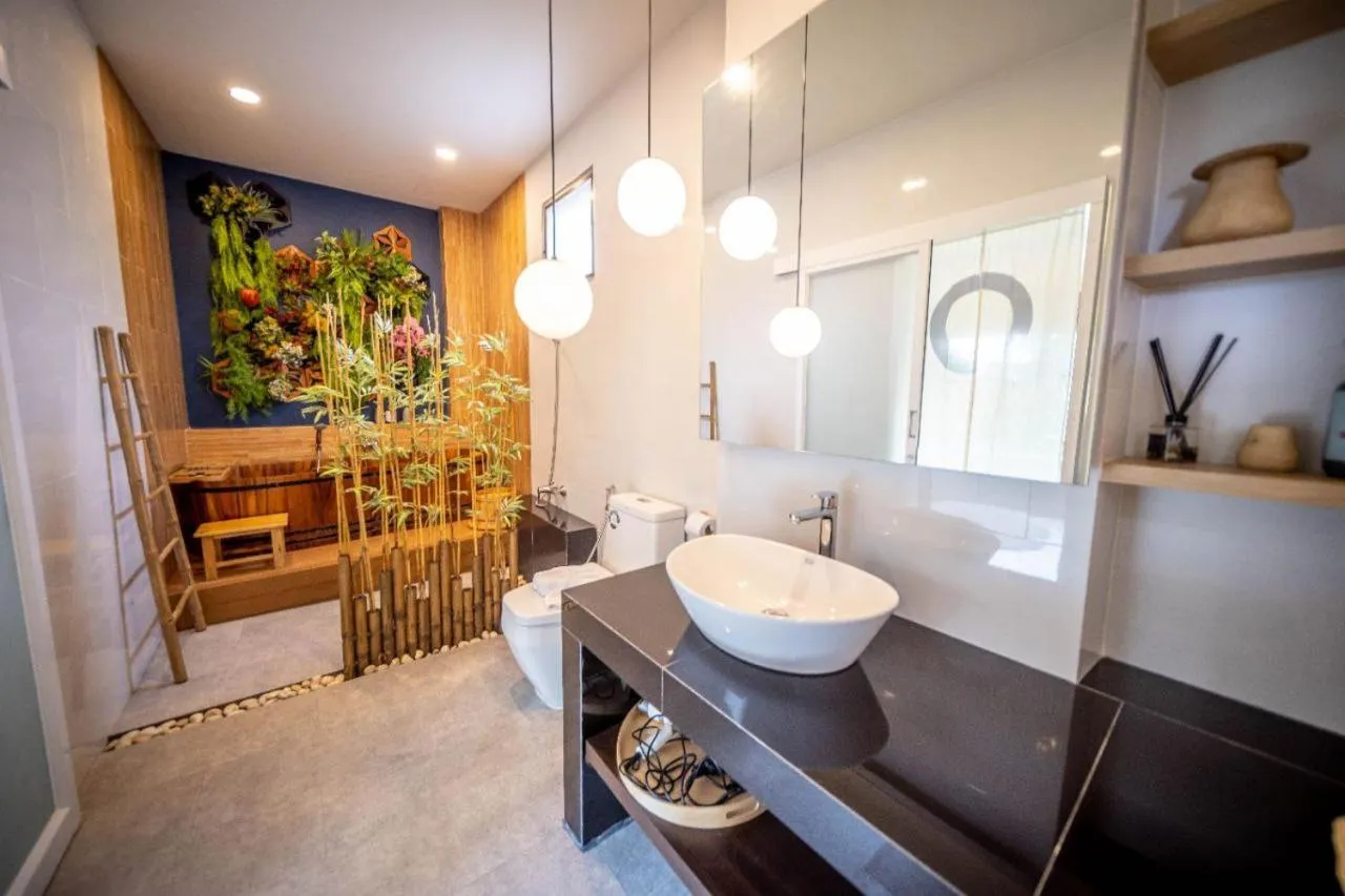 Wayla Villa@Maikhaobeach