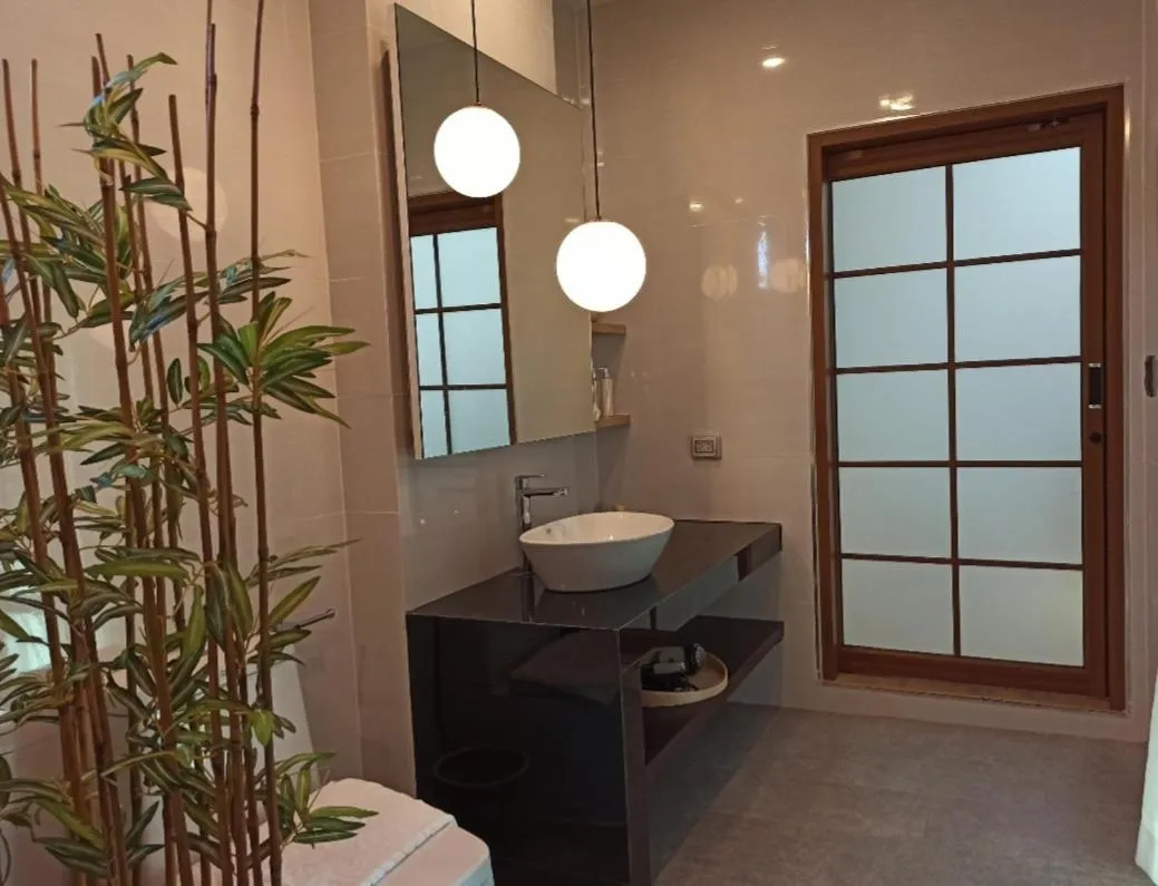 Wayla Villa@Maikhaobeach