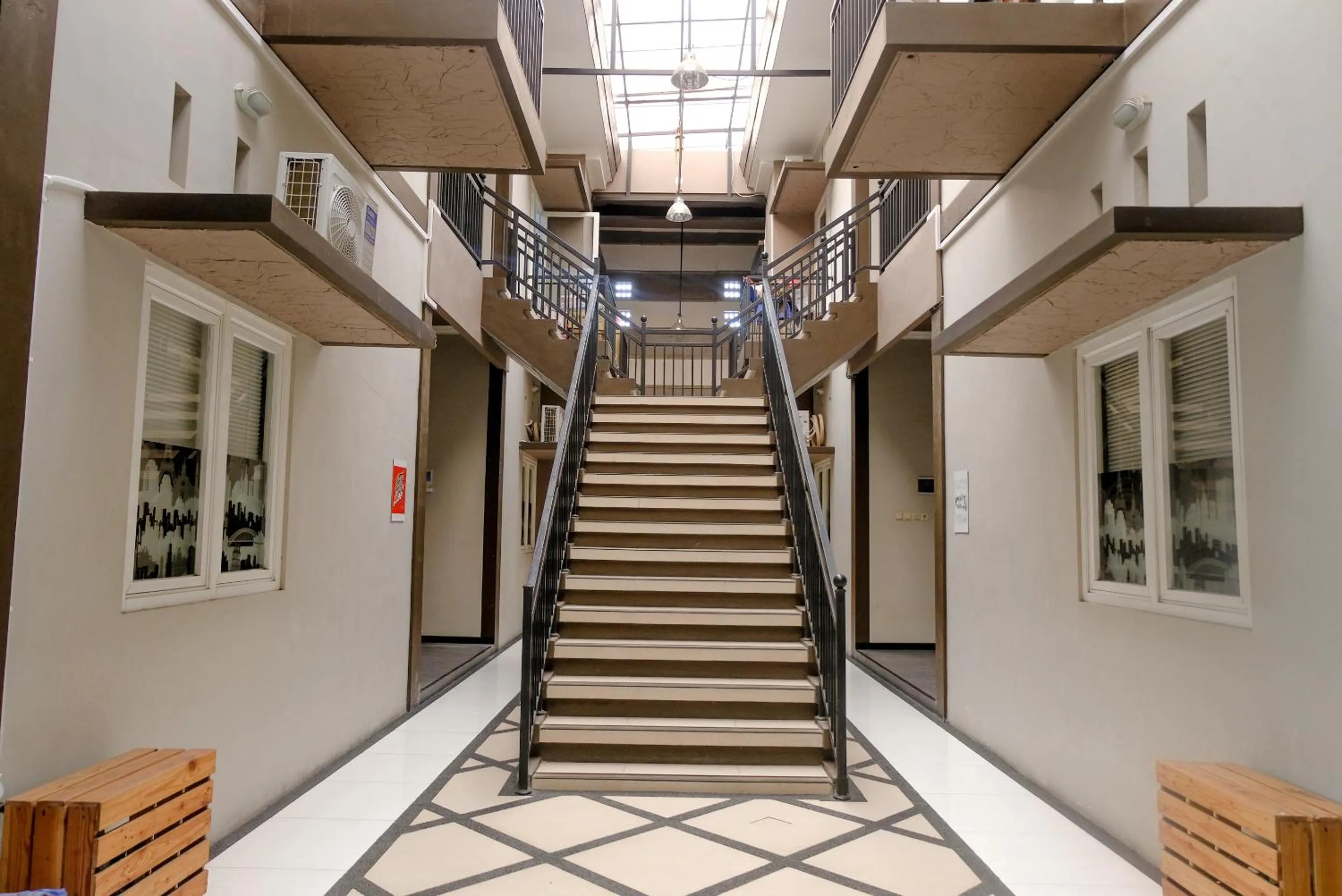 Lobby or reception in OYO Life 2399 Gerbera House - Kos Putri