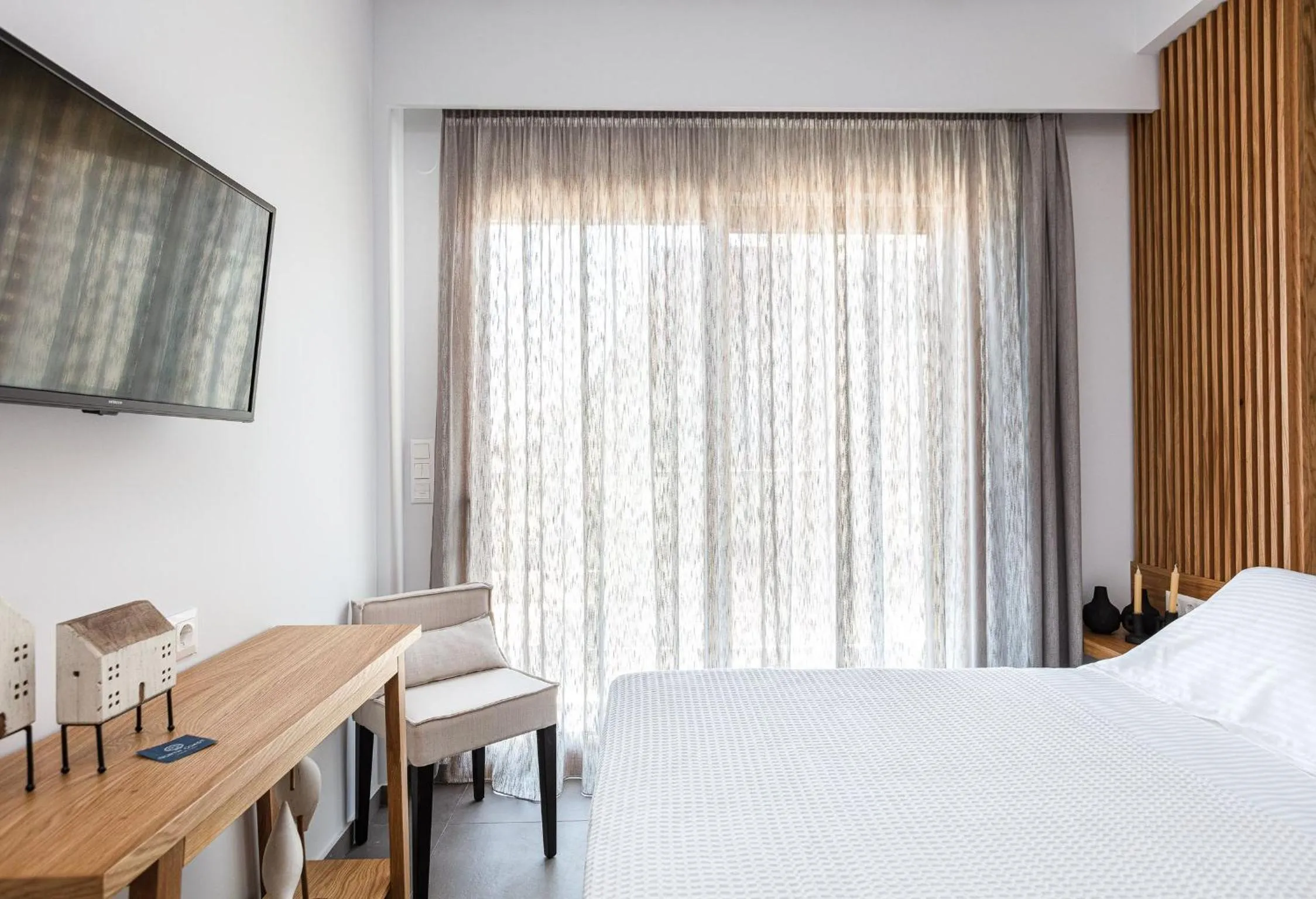 Bed in North Coast Seaside Suites